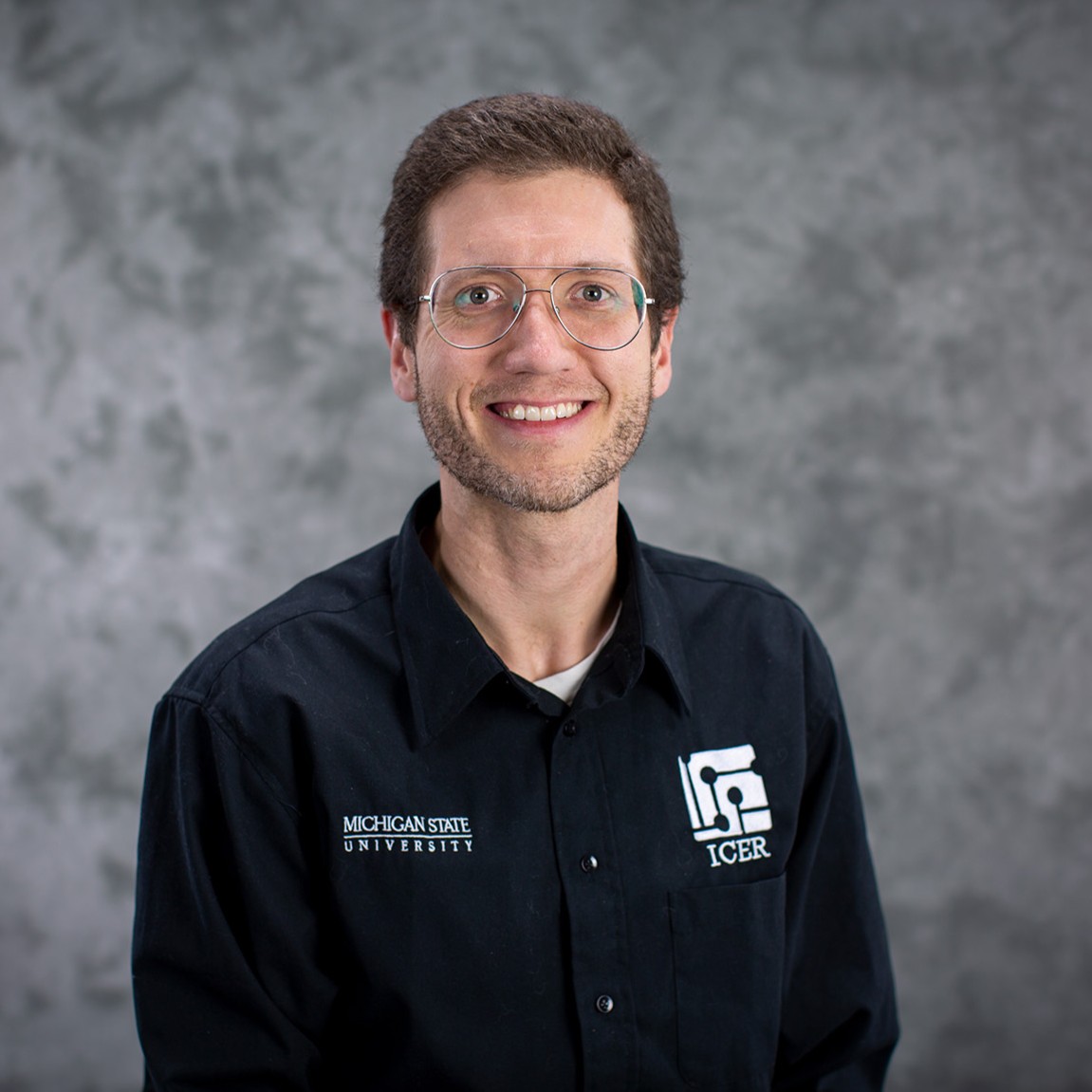 Thomas Holcomb Portrait