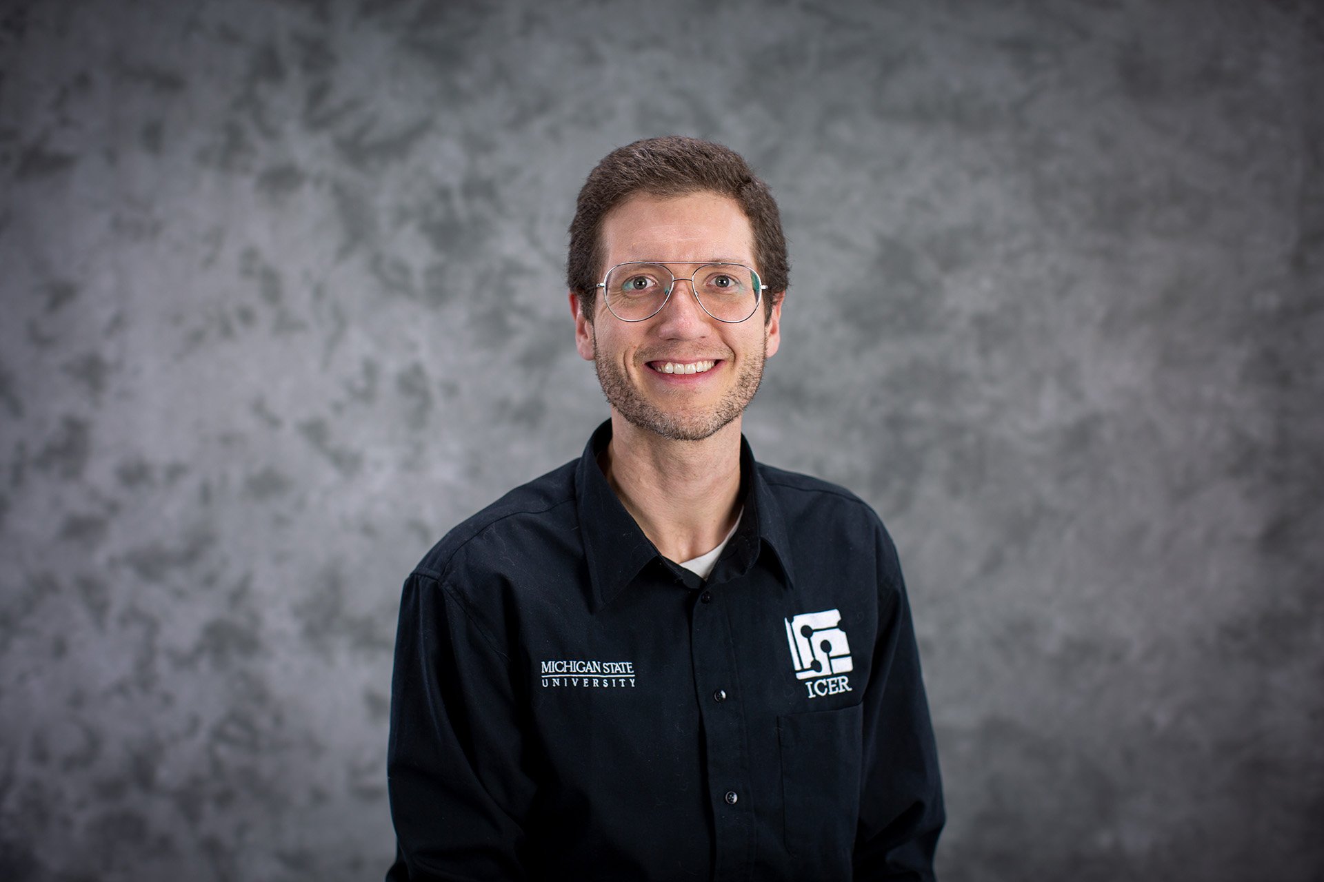 Thomas Holcomb Portrait