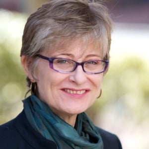 A headshot photo of Laurie Winter