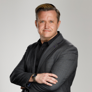 chris-conner-portrait