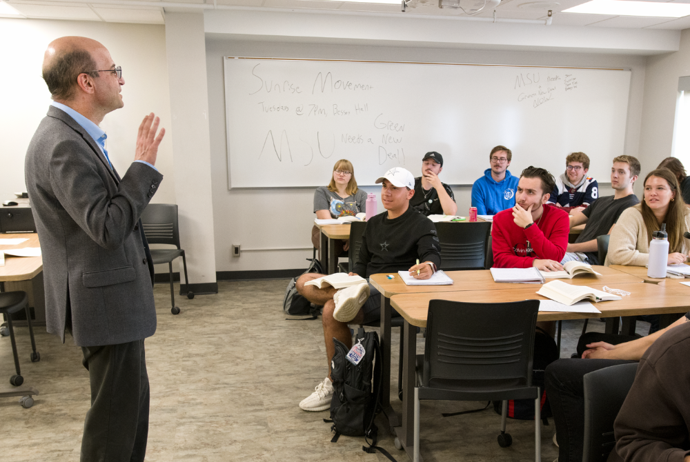 JMC Prof. Ben Lorch leading a seminar-style class in Political Theory & Constitutional Democracy.