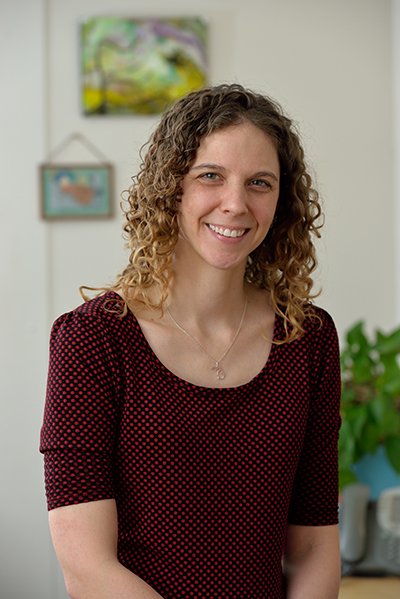 headshot of Emelia Hammond