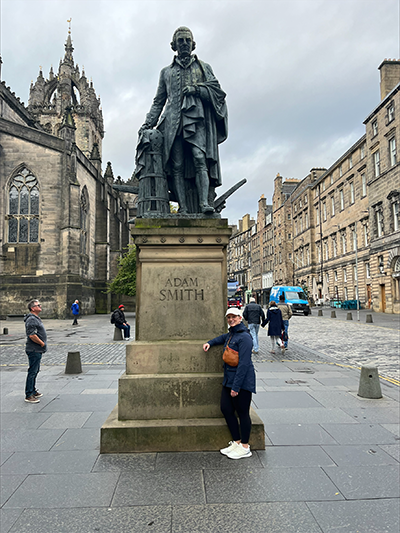 statue of Adam Smithy and Brianne Wolf