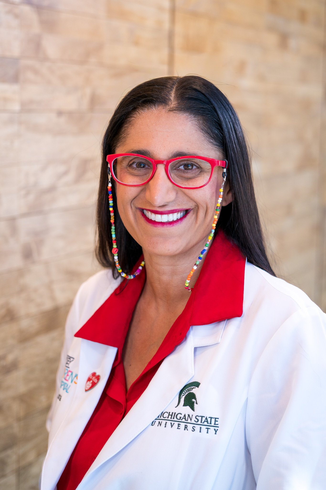 Dr Mona April 2026 Portrait S 9b