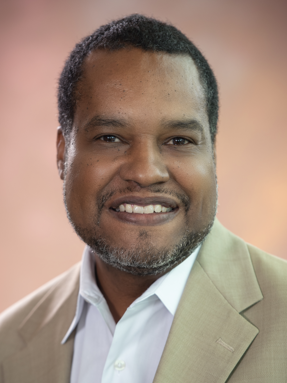Headshot of Dave Weatherspoon.