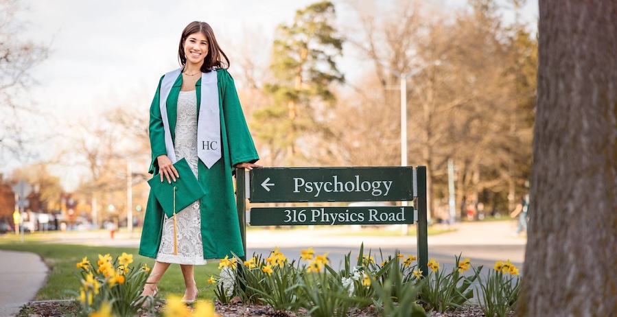 grad-pic-1_Kayla-Tracey