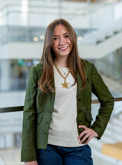 Professional portrait of Williams Scholar Ava Crozier.
