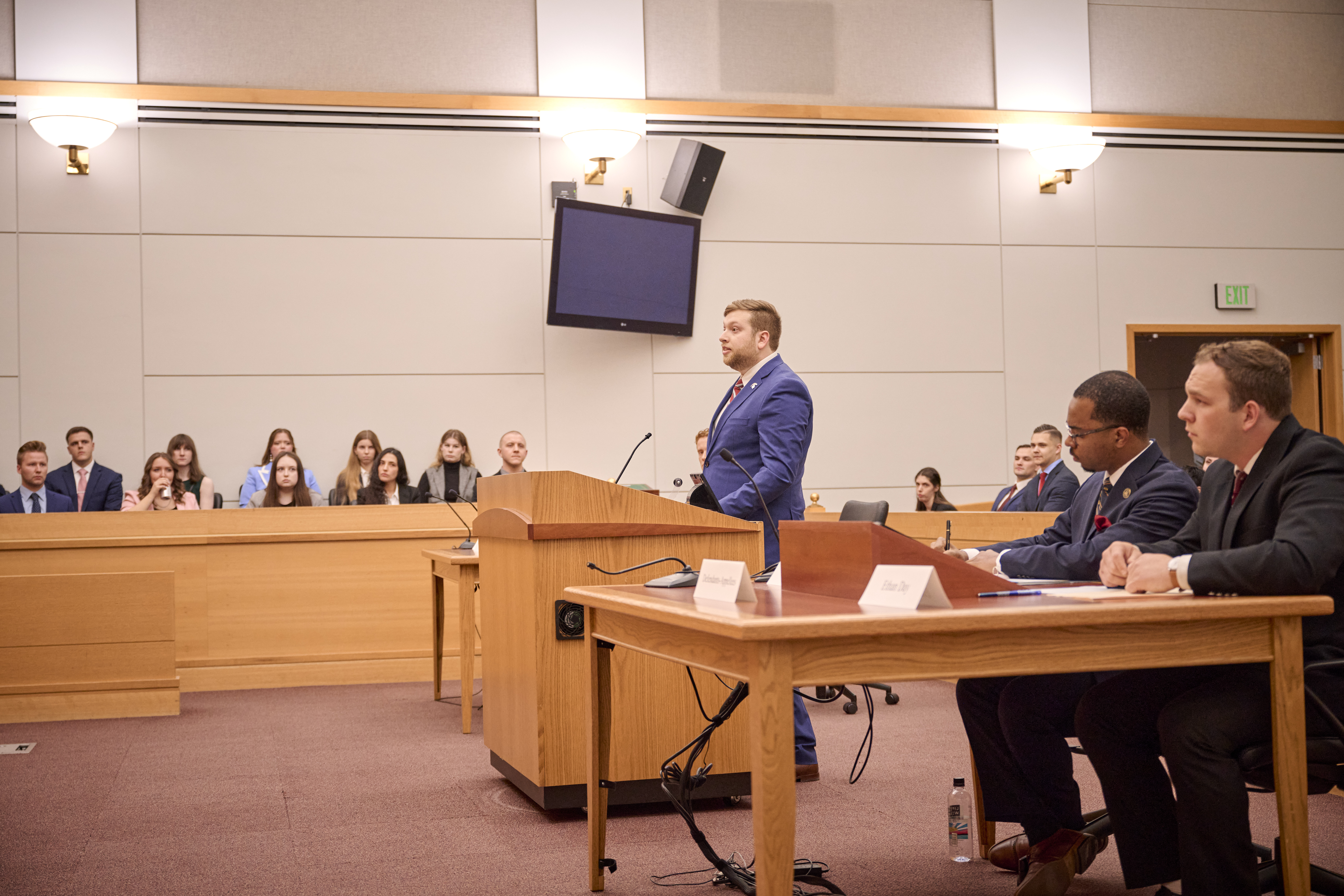 An MSU Law student making an argument in a courtroom.