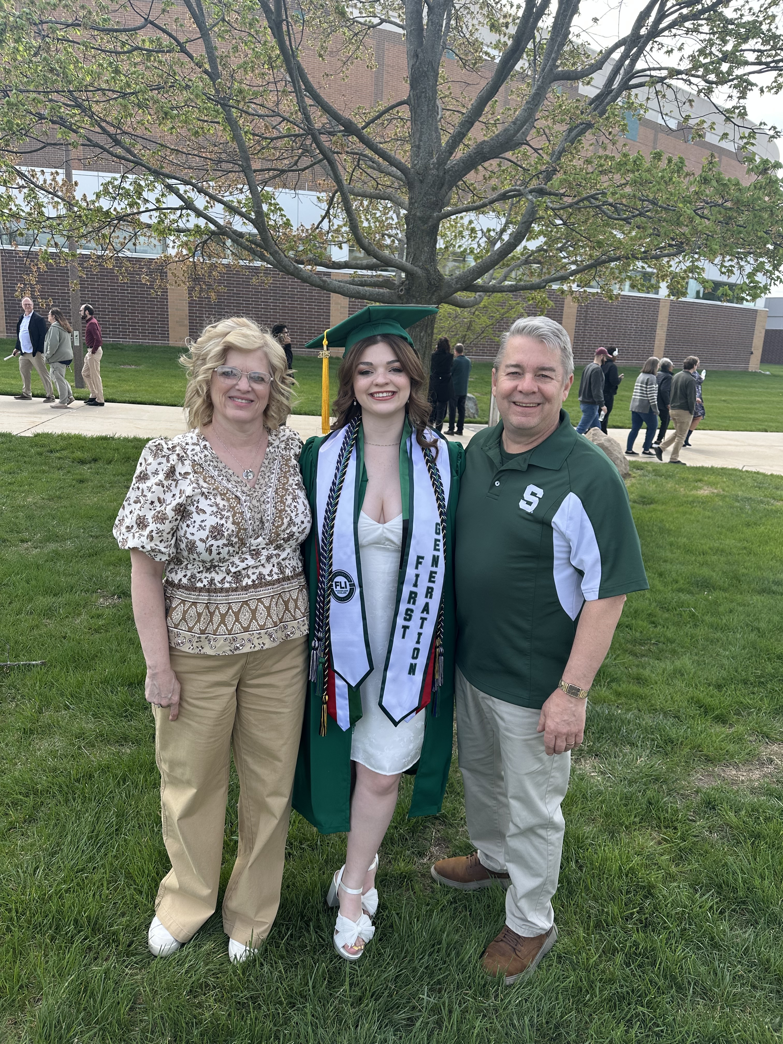 Bella Hilden with her family on graduation day.