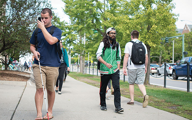 a student uses the guide map app