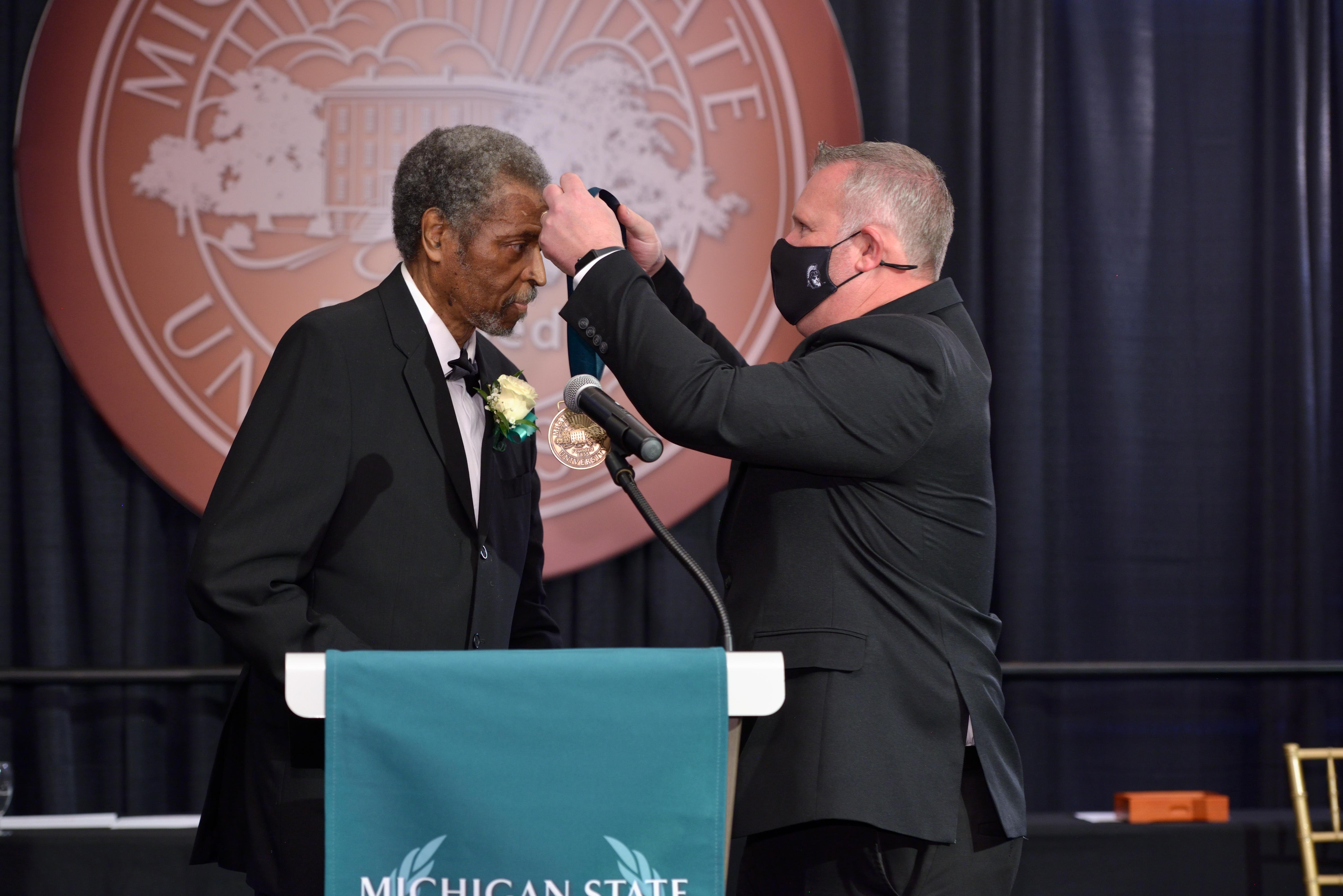 W. Delano Meriwether, Distinguished Alumni Award
