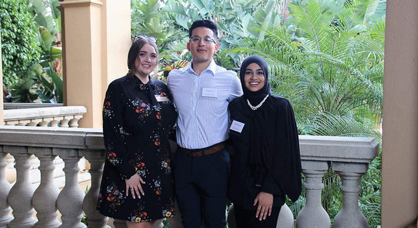 three students together in Florida