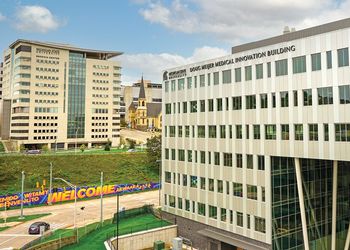 DOUG MEIJER MEDICAL INNOVATION BUILDING and SECCHIA CENTER