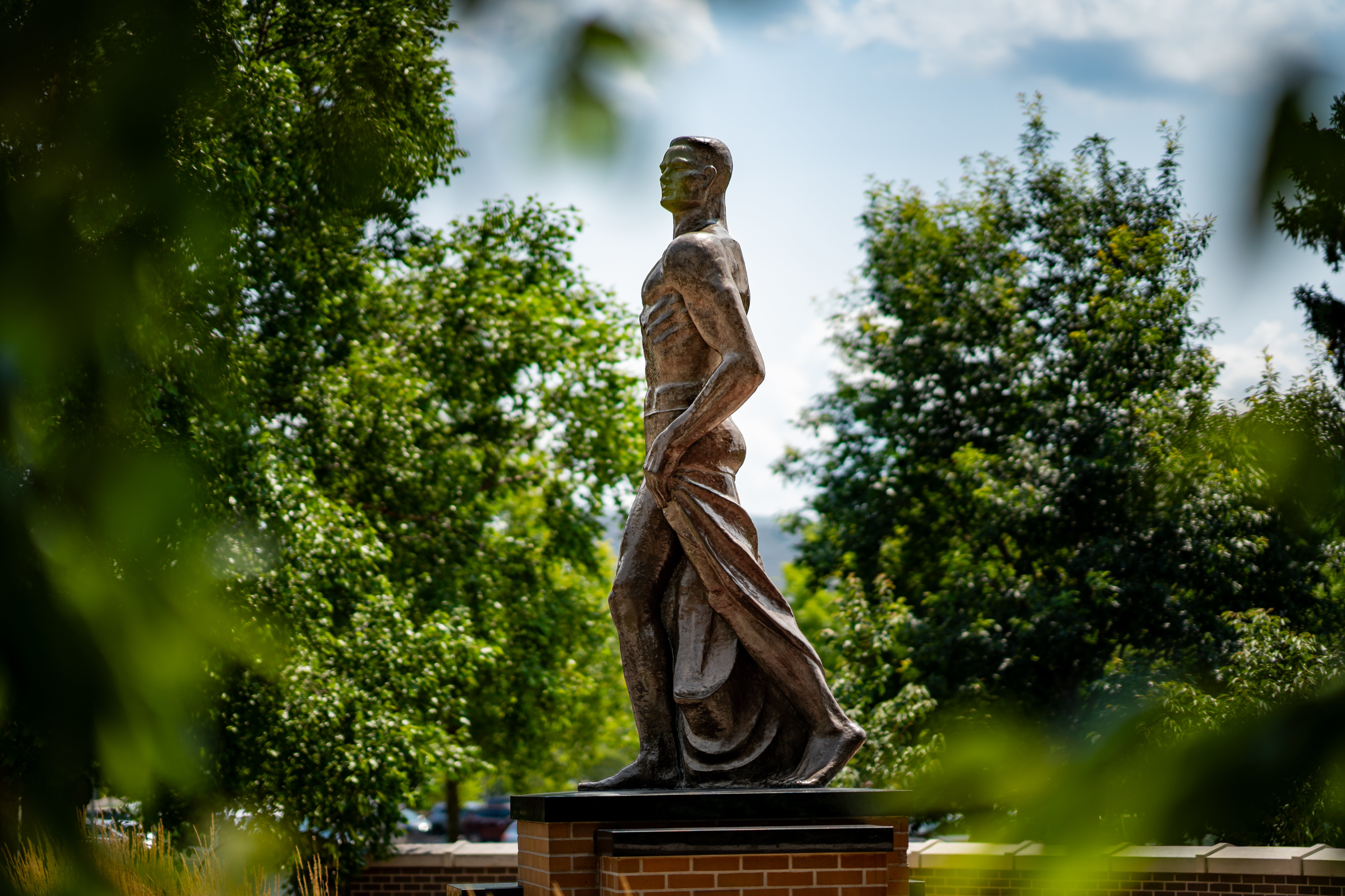 Spartan Statue 1