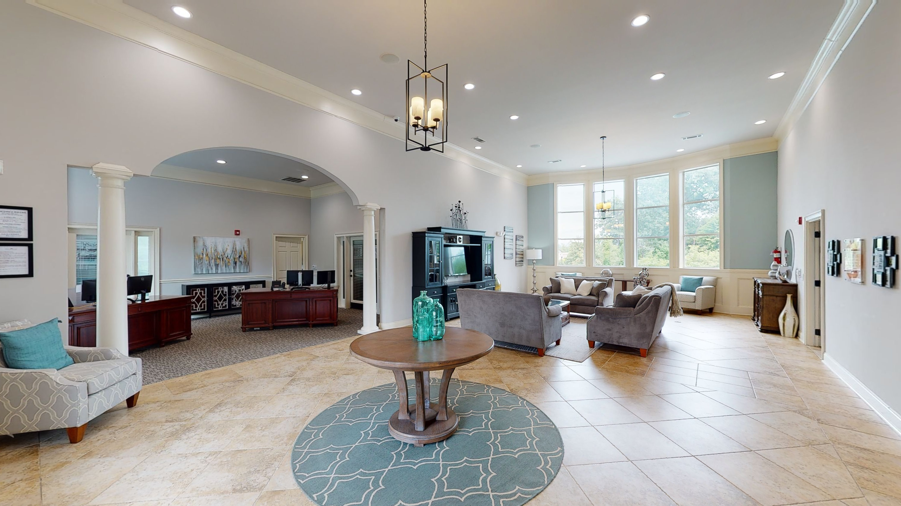 Leasing Office, Common Areas & Pool