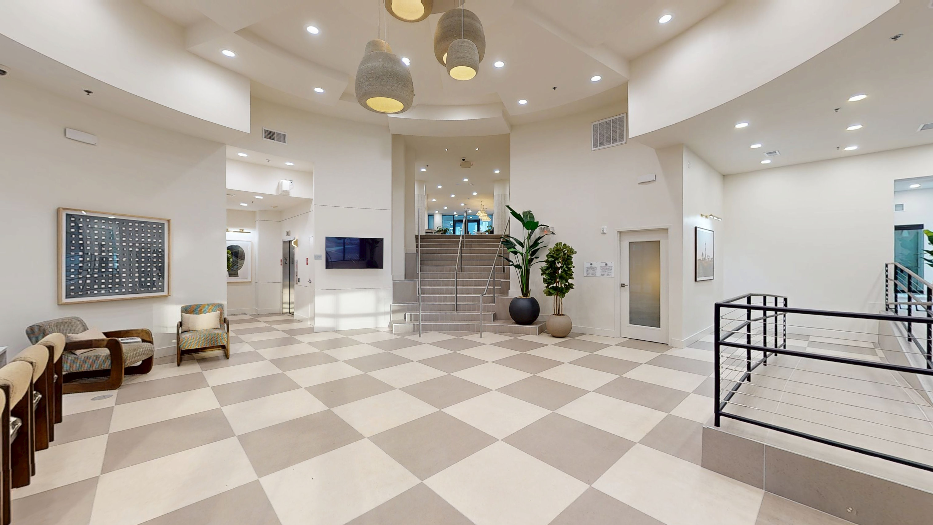 Leasing Office, Common Areas & Pool