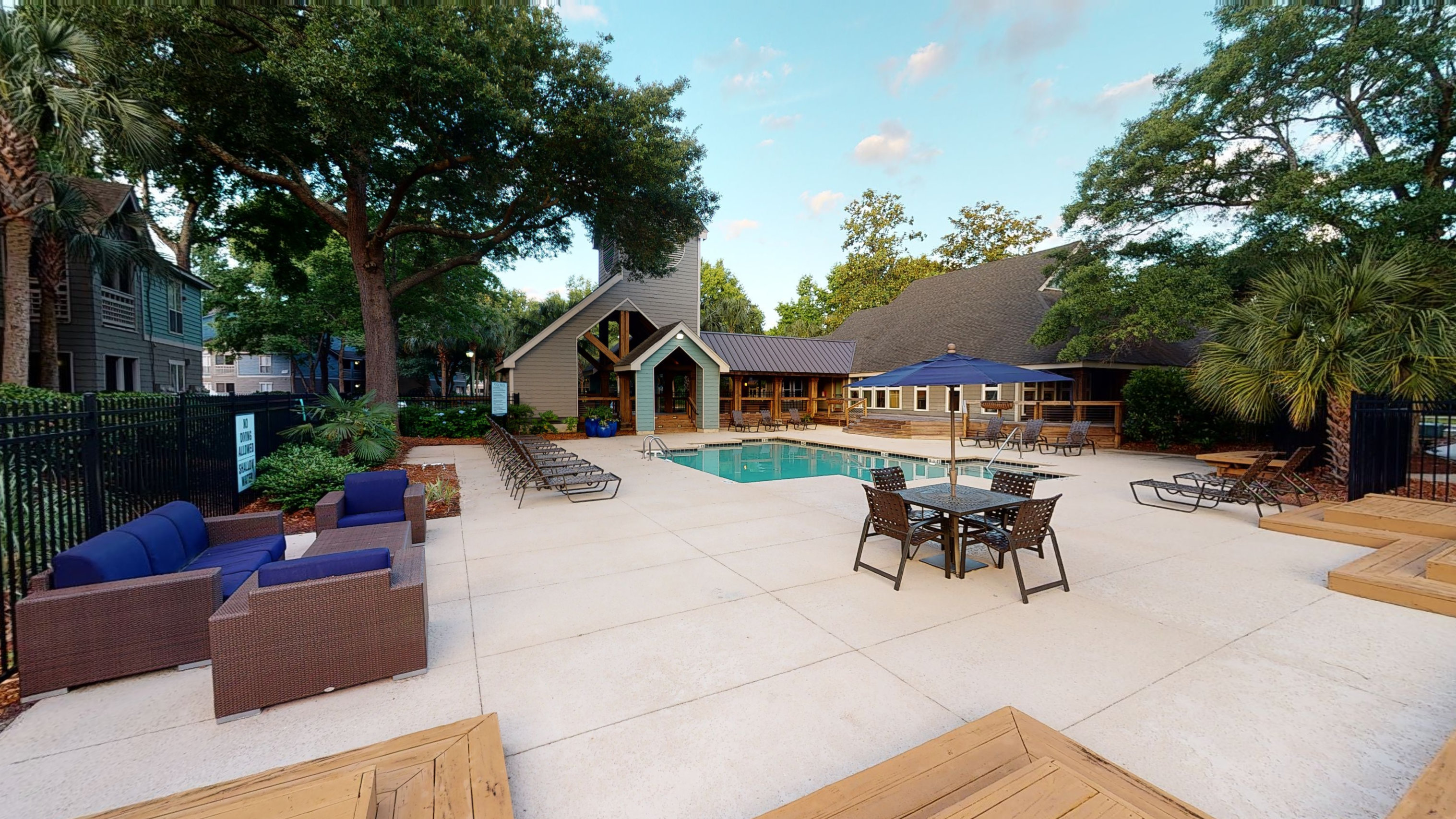 Leasing Office and Common Areas