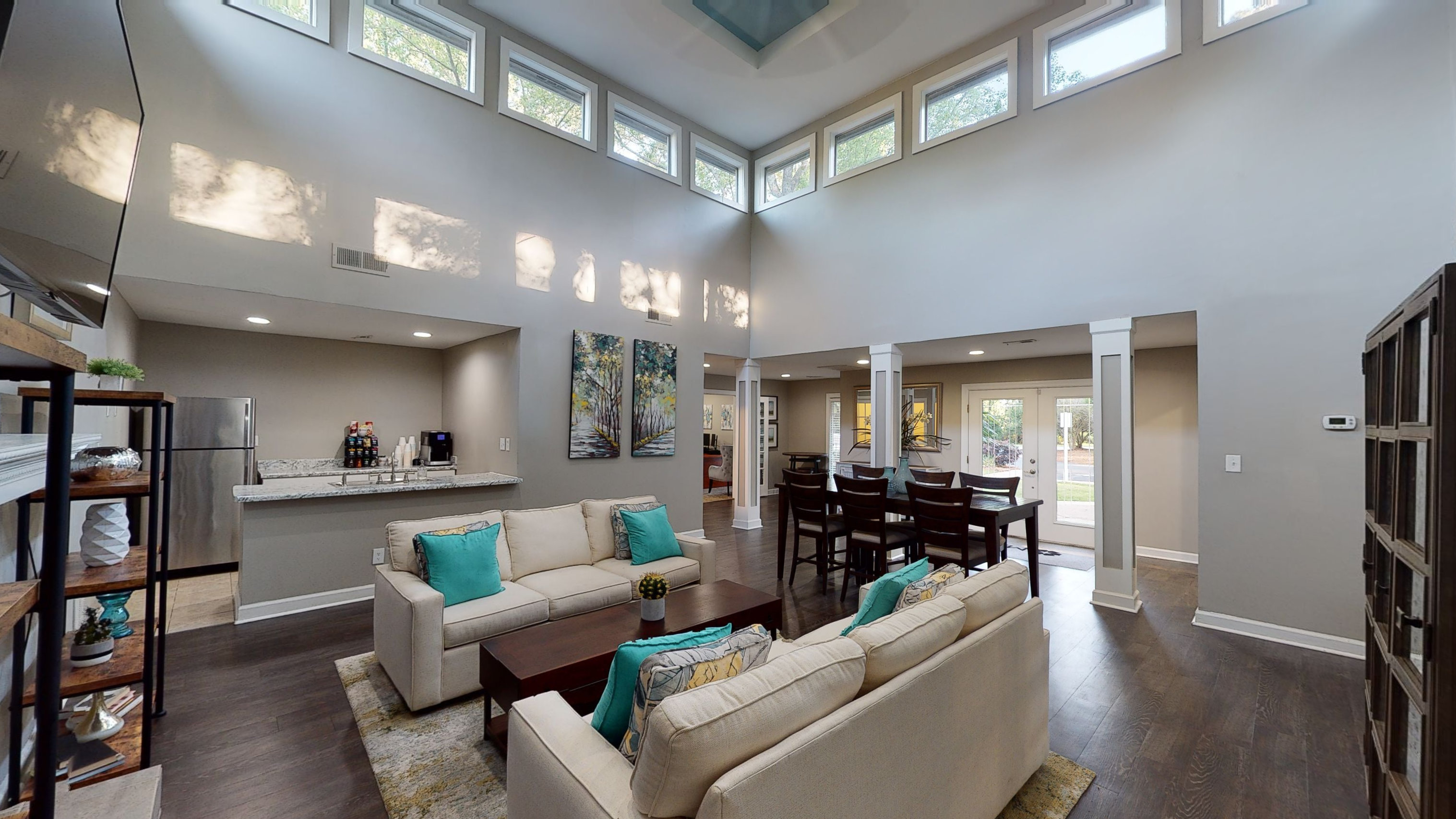 Leasing Office and Common Areas
