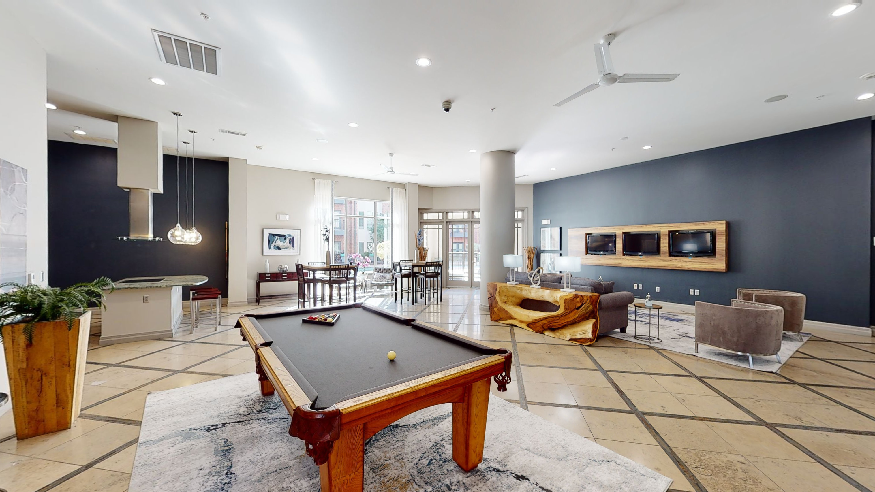 Leasing Office & Common Areas