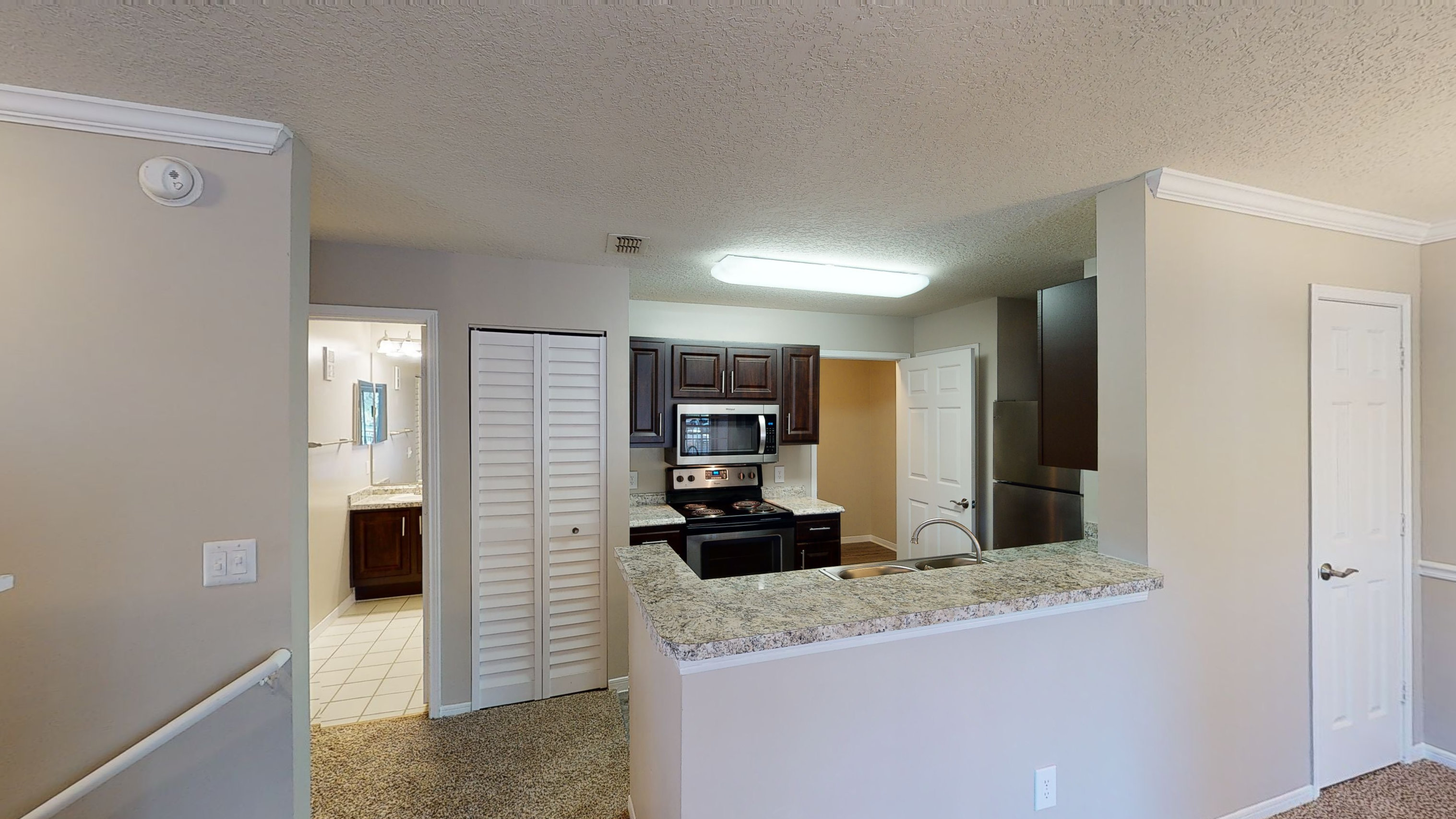 1 Bedroom Unfurnished Unit
