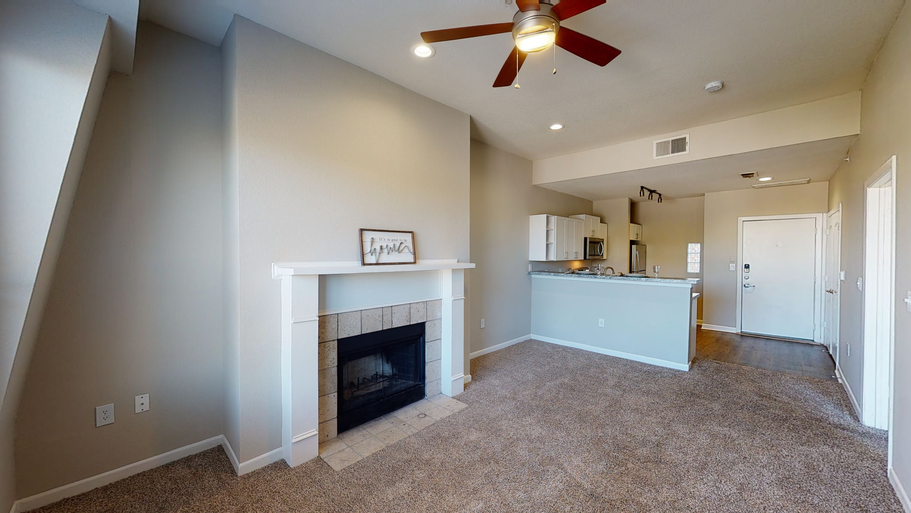 One Bedroom Unfurnished Unit