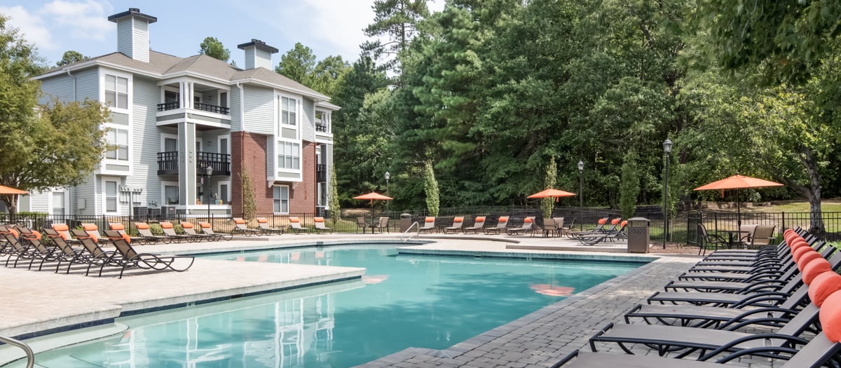 Pool at MAA Pavilion Place luxury apartment homes in Richmond, VA