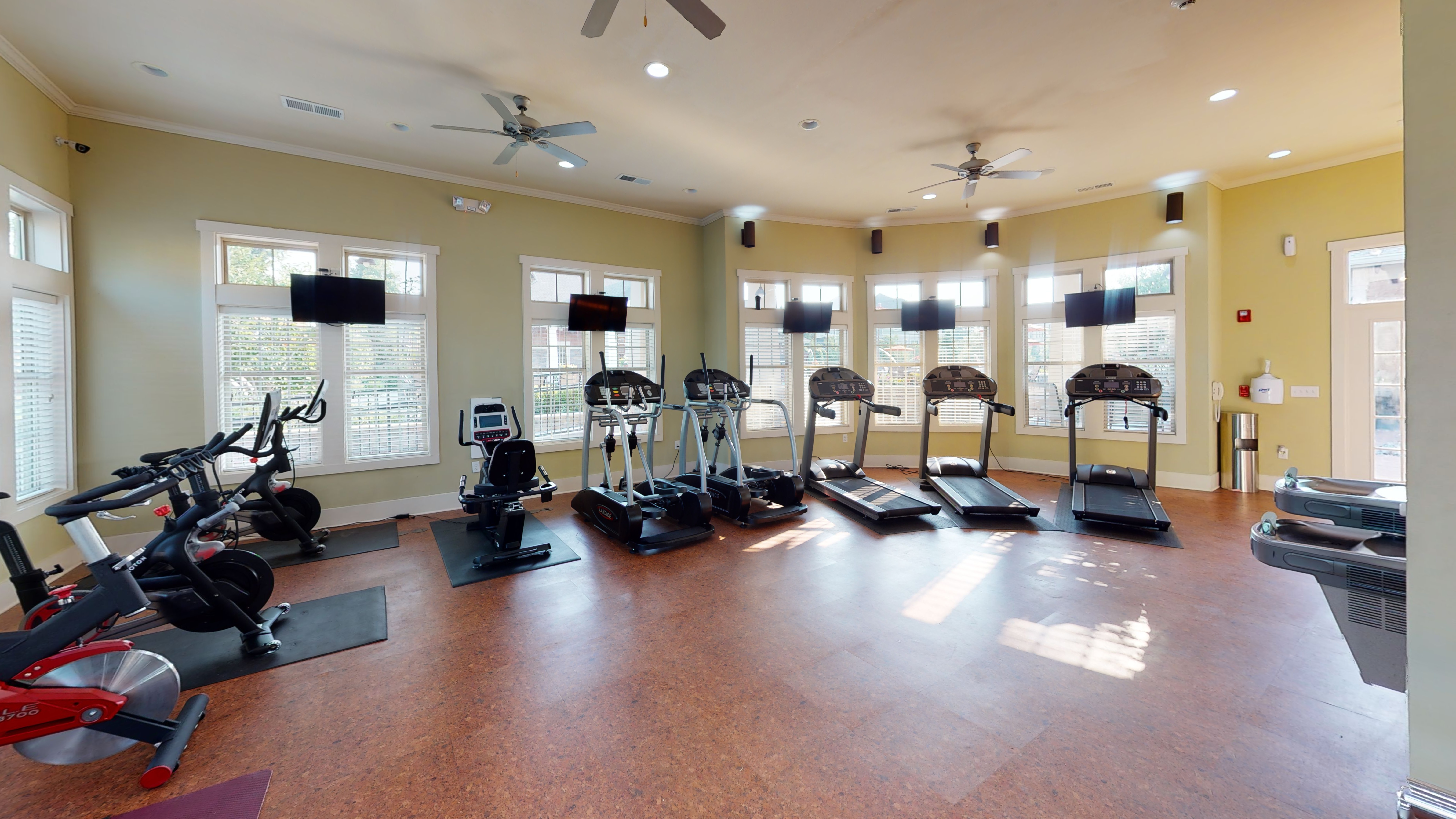 Leasing Office & Common Areas