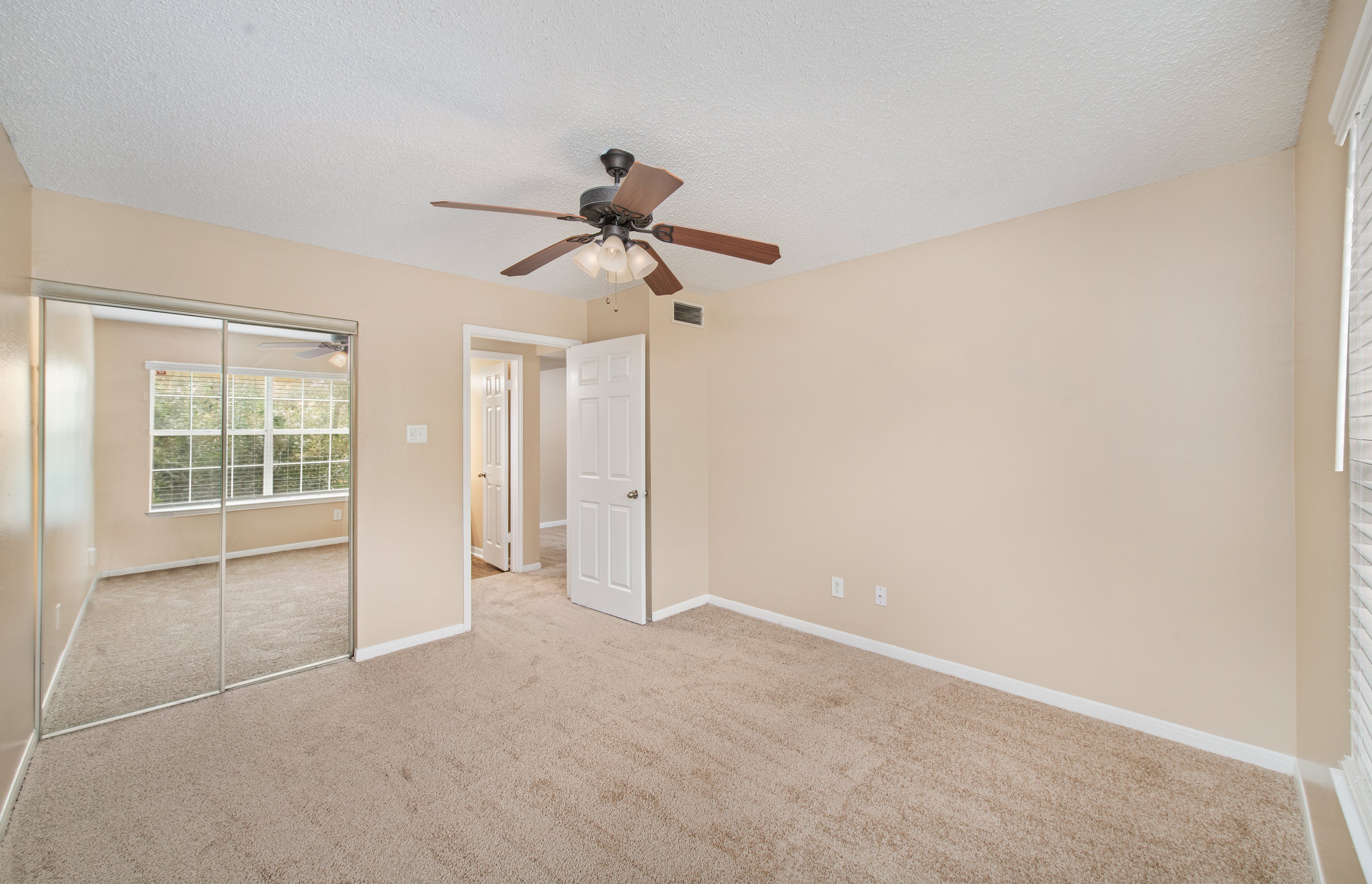 Bedroom at MAA Eagle Ridge luxury apartment homes in Birmingham, AL