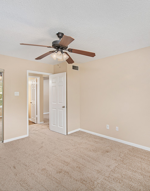 Bedroom at MAA Eagle Ridge luxury apartment homes in Birmingham, AL