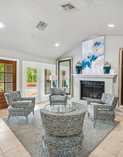 Clubhouse at MAA Eagle Ridge luxury apartment homes in Birmingham, AL