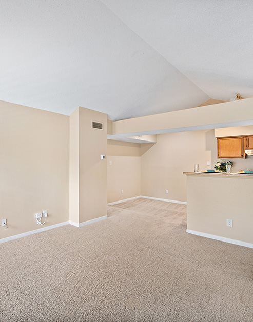 Living room at MAA Eagle Ridge luxury apartment homes in Birmingham, AL