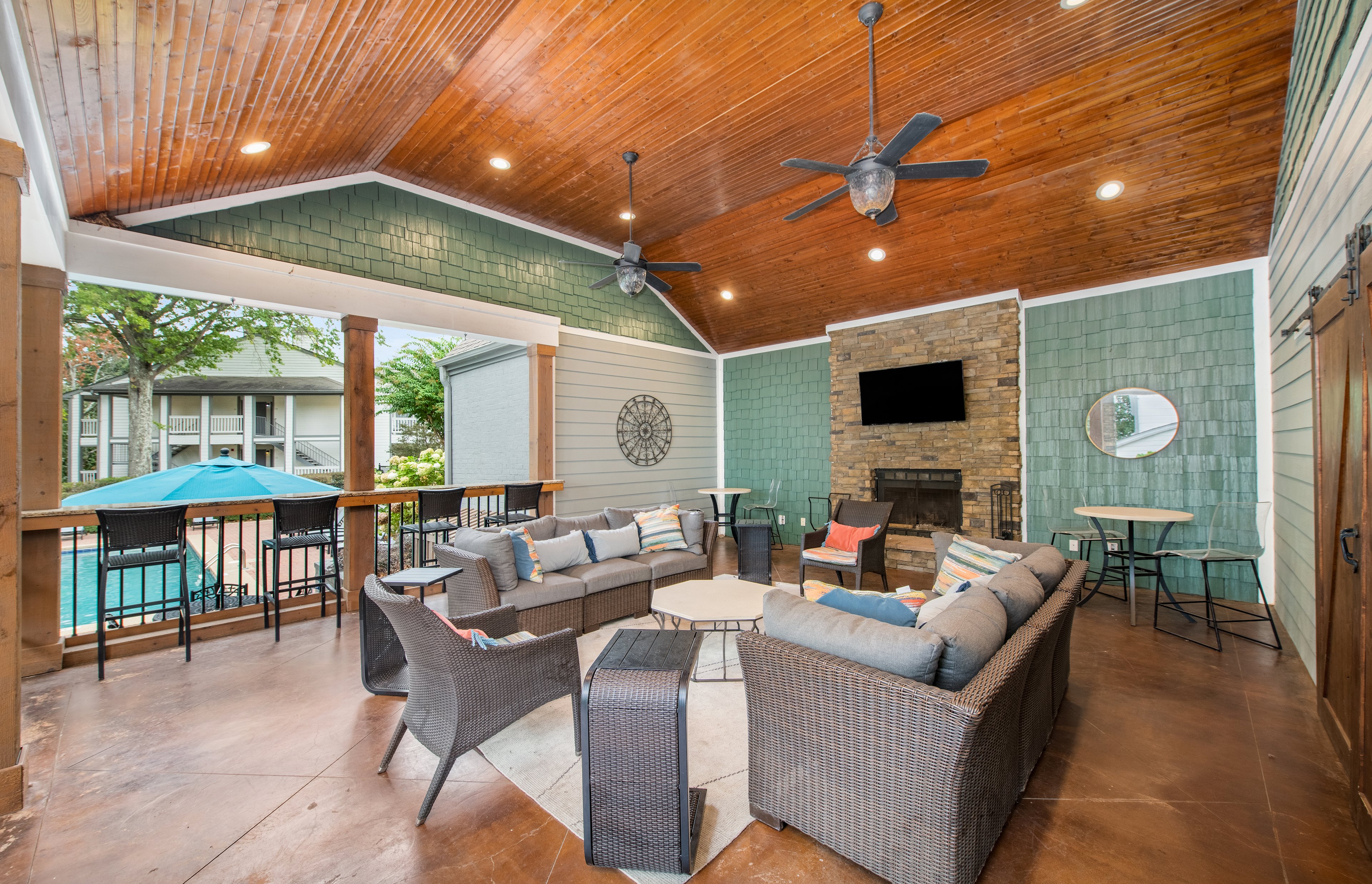 Pool lounge at MAA Eagle Ridge luxury apartment homes in Birmingham, AL