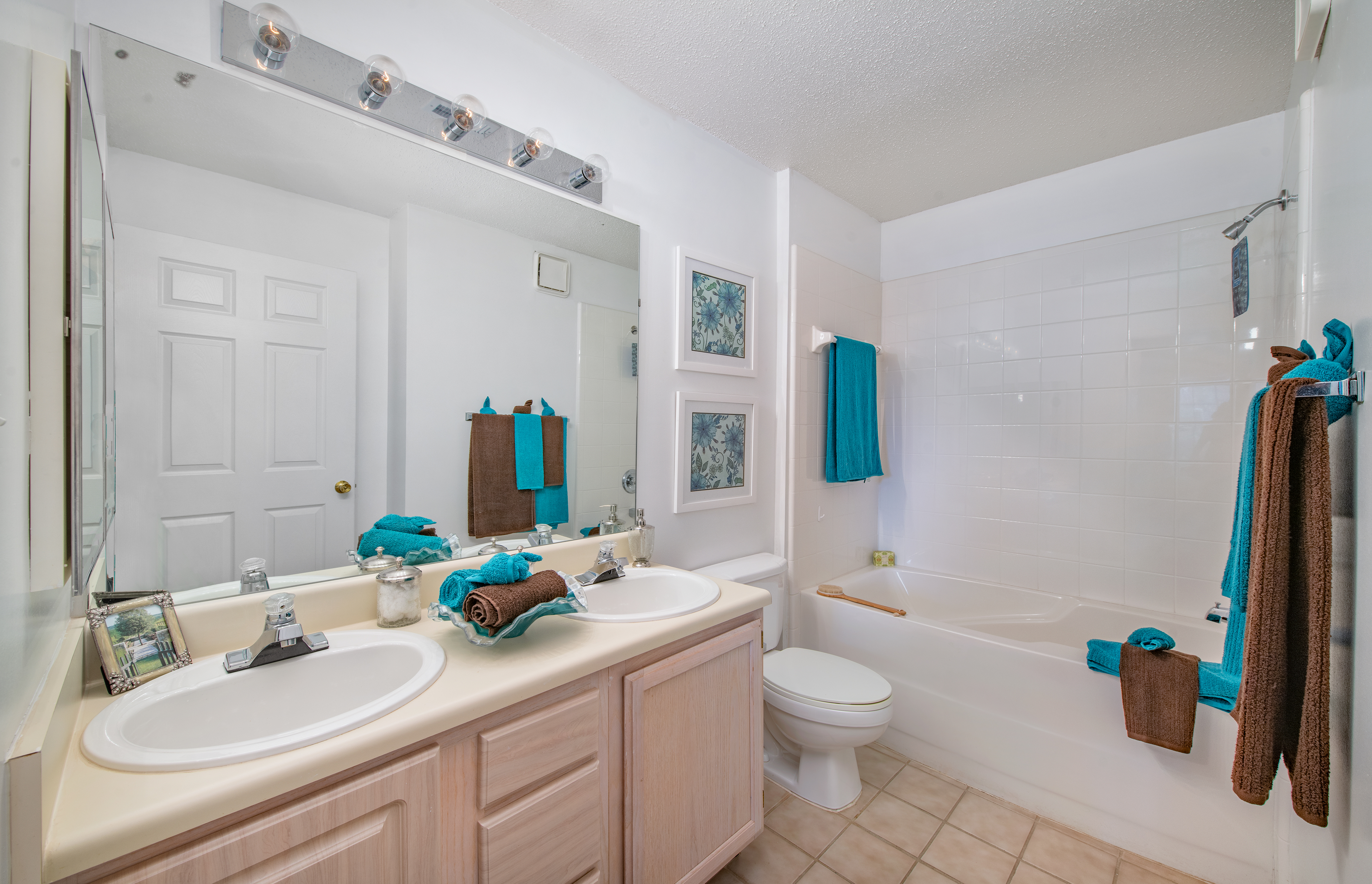 Bathroom at MAA Edgewater in Huntsville, AL