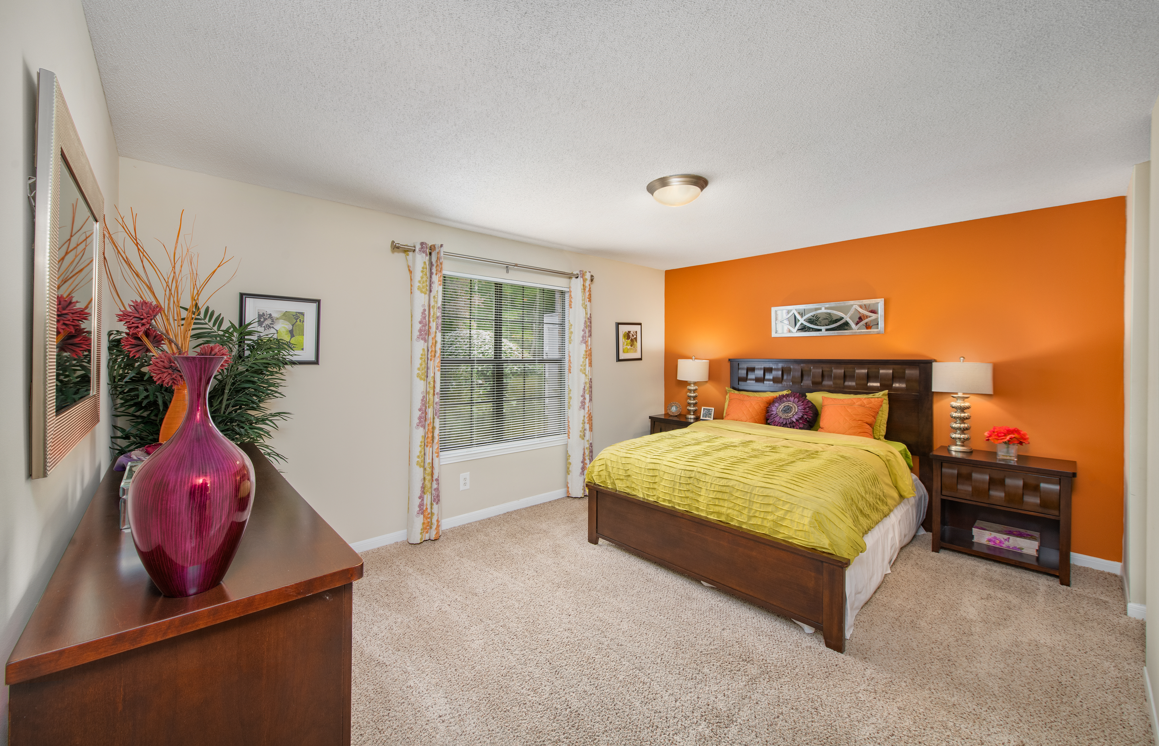 Bedroom at MAA Edgewater in Huntsville, AL