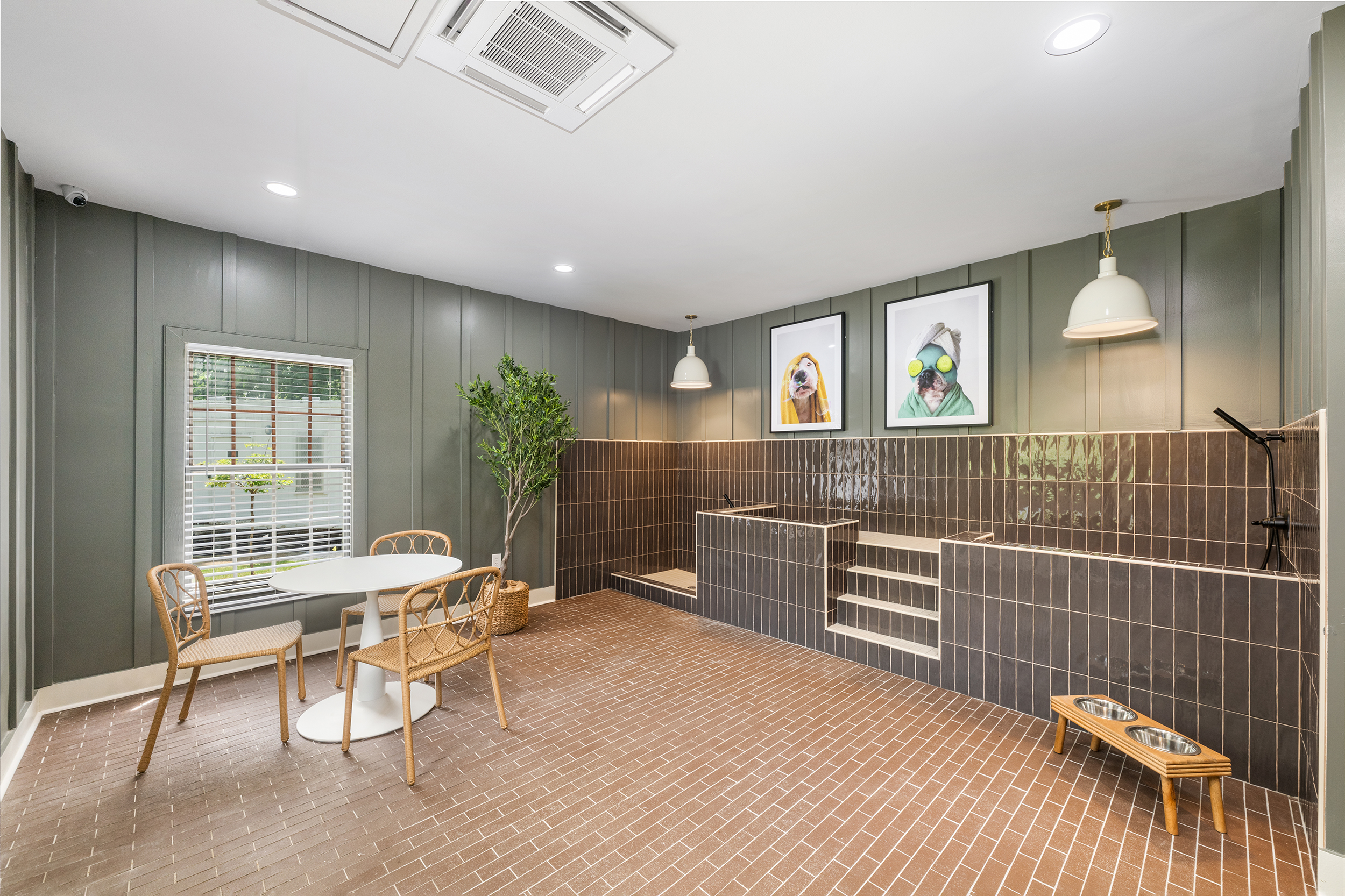 Pet wash at MAA Providence Main luxury apartment homes in Huntsville, AL