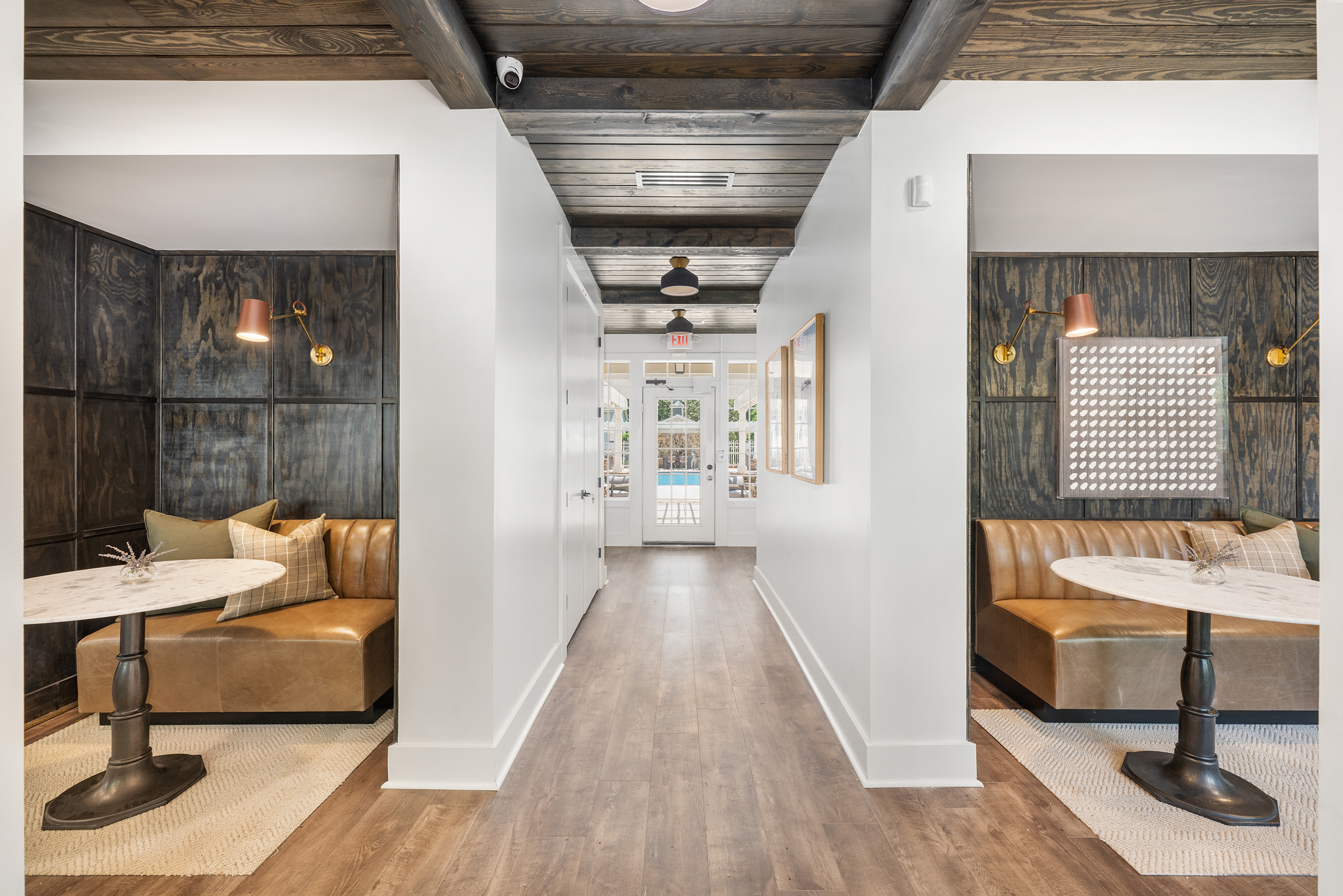 Lounge spaces at MAA Providence Main luxury apartment homes in Huntsville, AL