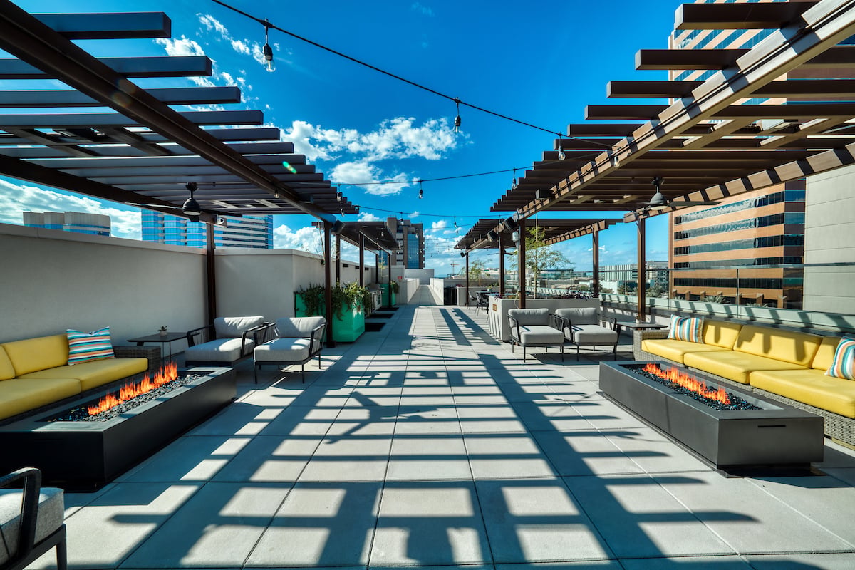 Rooftop area at MAA Central Ave in Phoenix, AZ