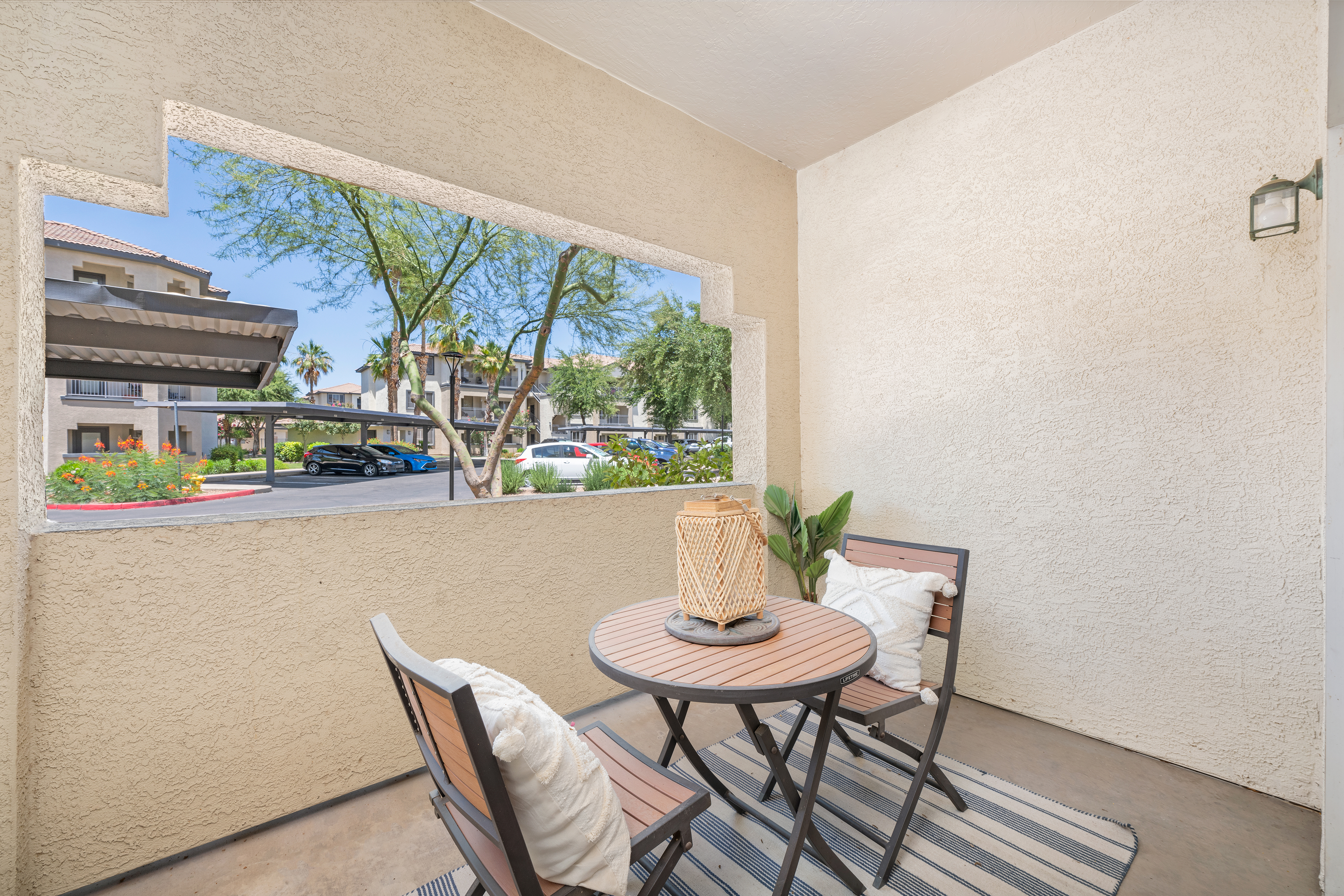 Patio at MAA City Gate luxury apartment homes in Mesa, AZ