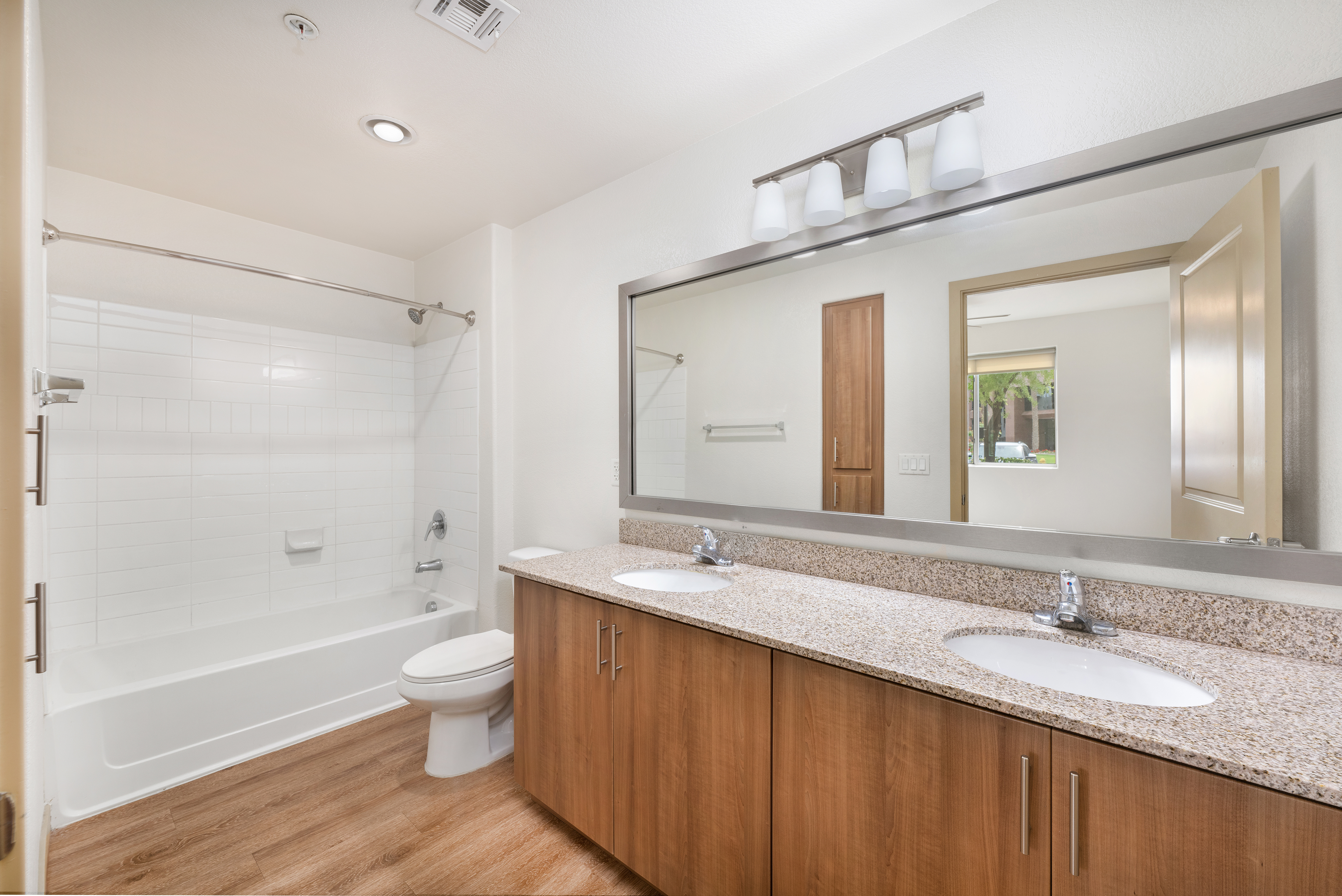 Bathroom at MAA Fountainhead luxury apartment homes in Tempe, AZ