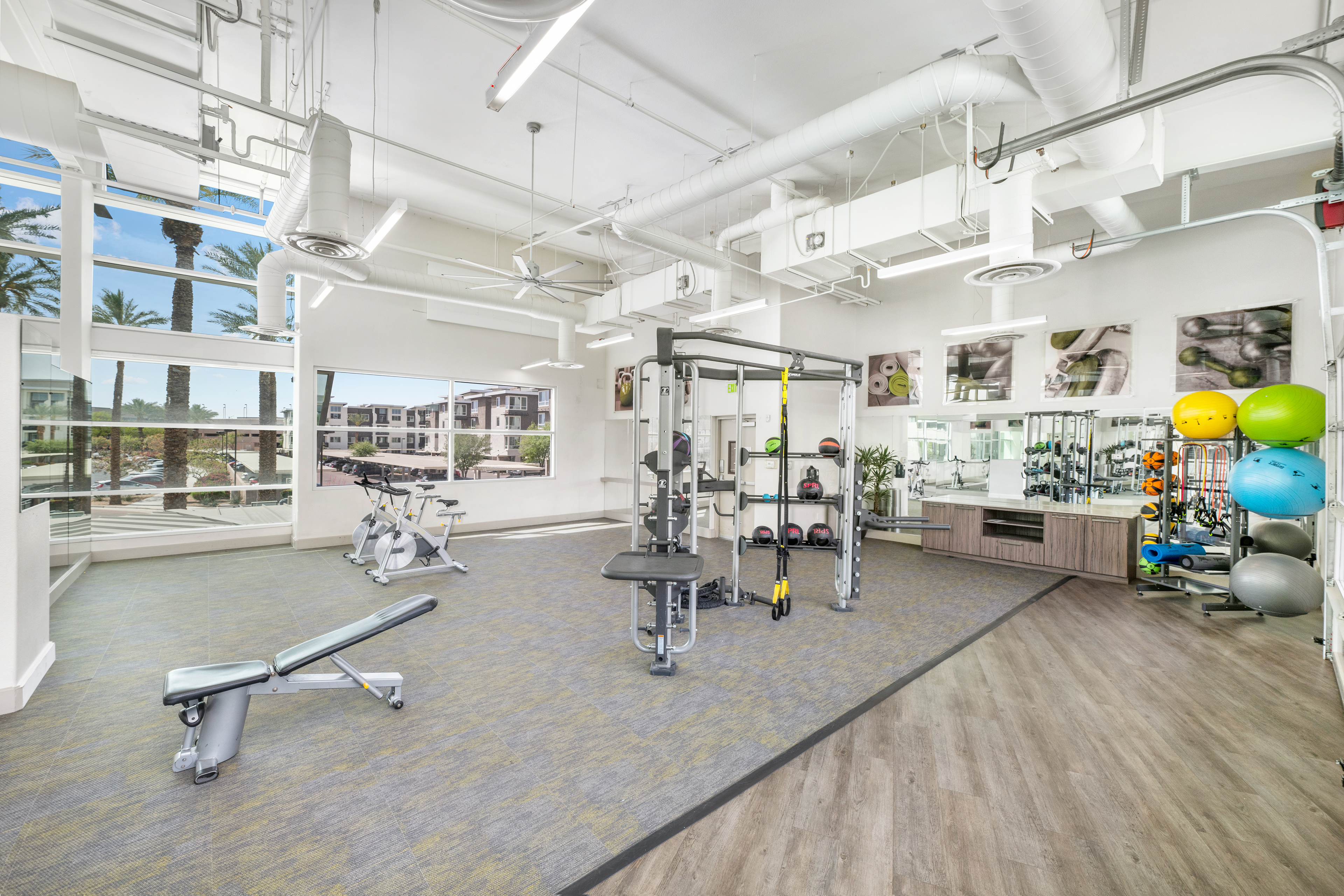 Clubhouse at MAA Fountainhead luxury apartment homes in Tempe, AZ
