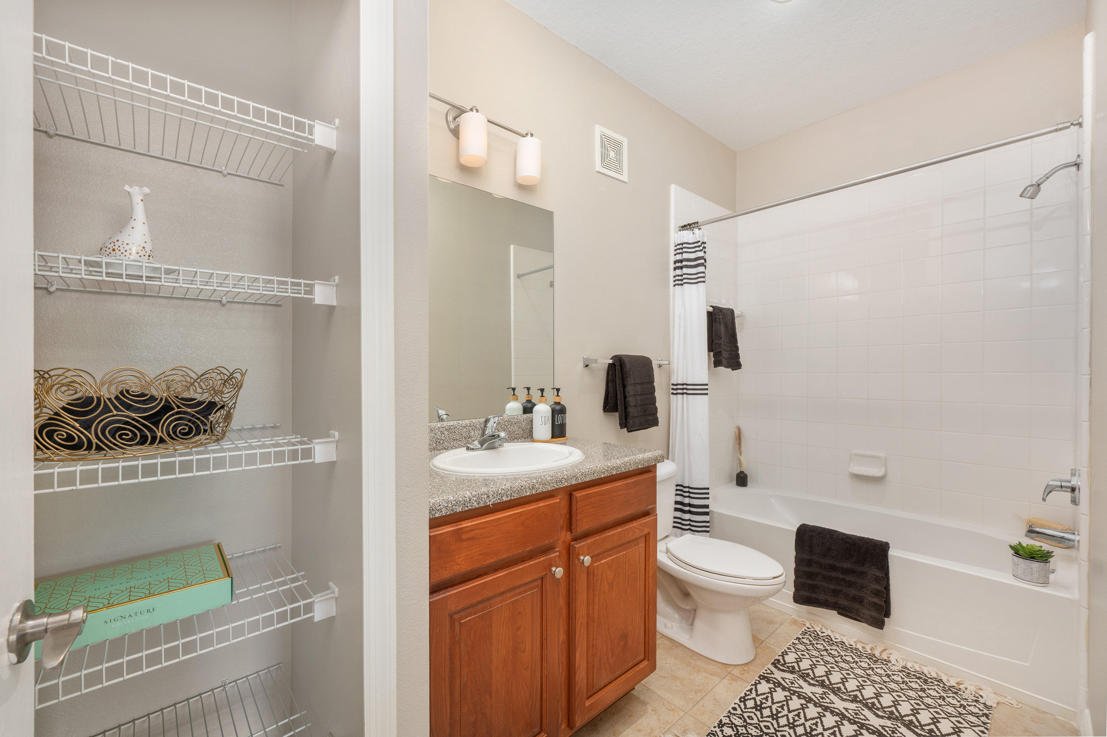 Bathroom at MAA Magnolia Parke luxury apartment homes in Gainesville, FL