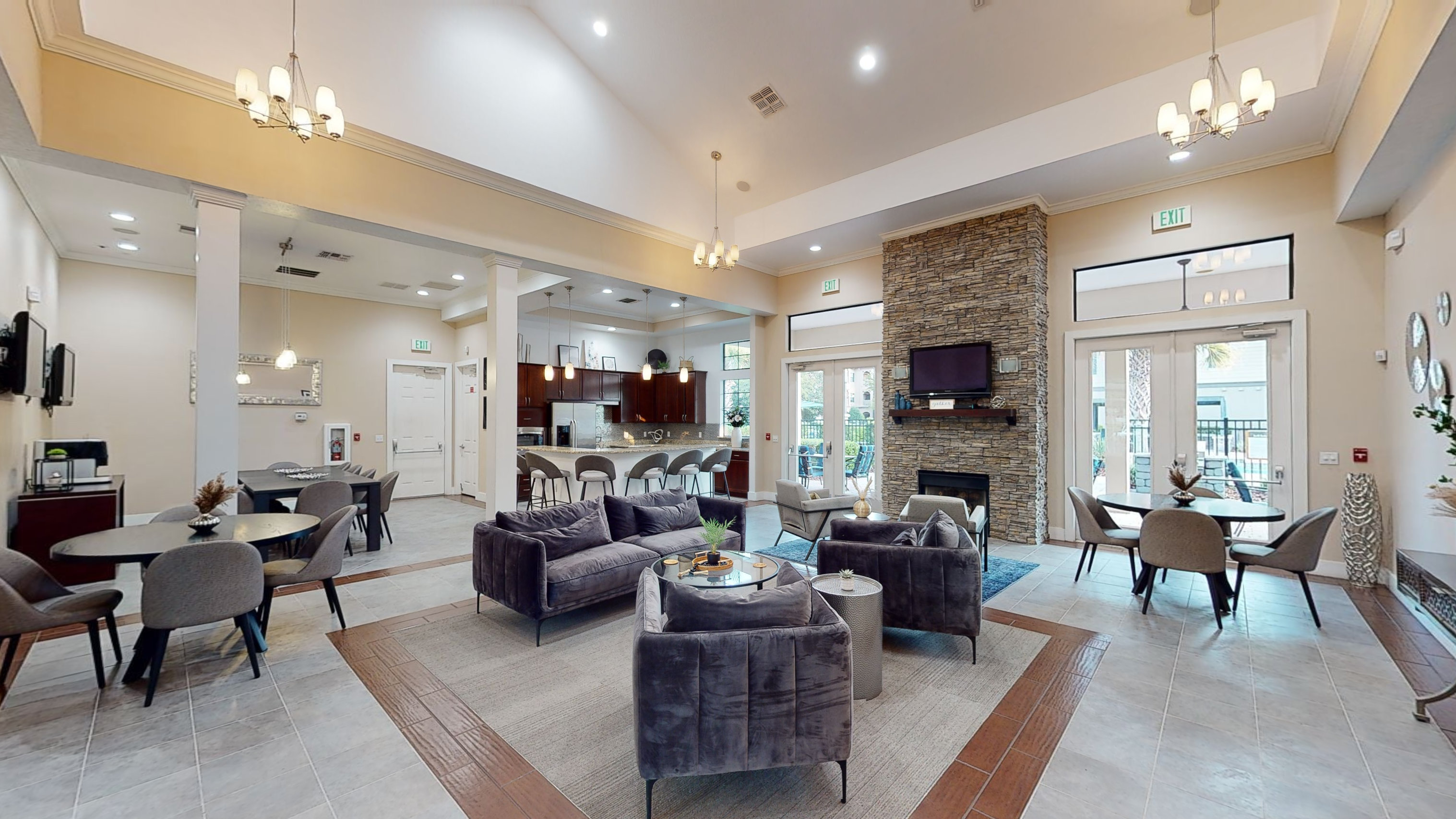 Clubhouse & Amenities