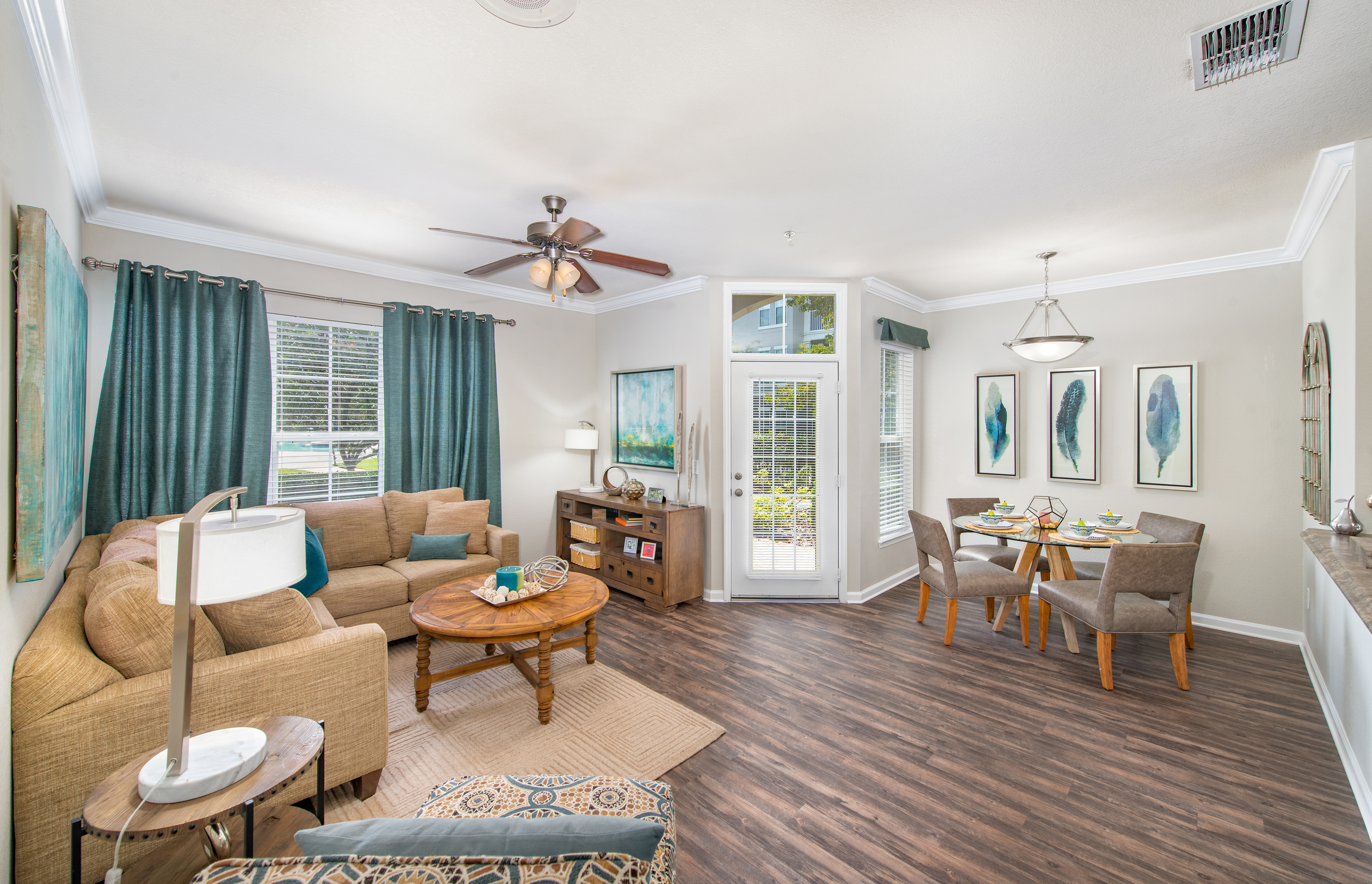 Model Living and Dining at MAA Fleming Island in Jacksonville, FL