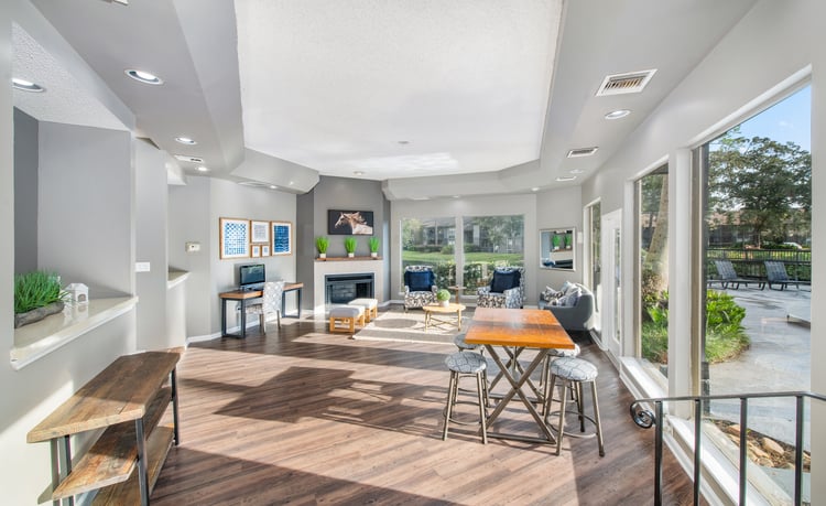 Clubhouse at Coopers Hawk luxury apartment homes in Jacksonville, FL