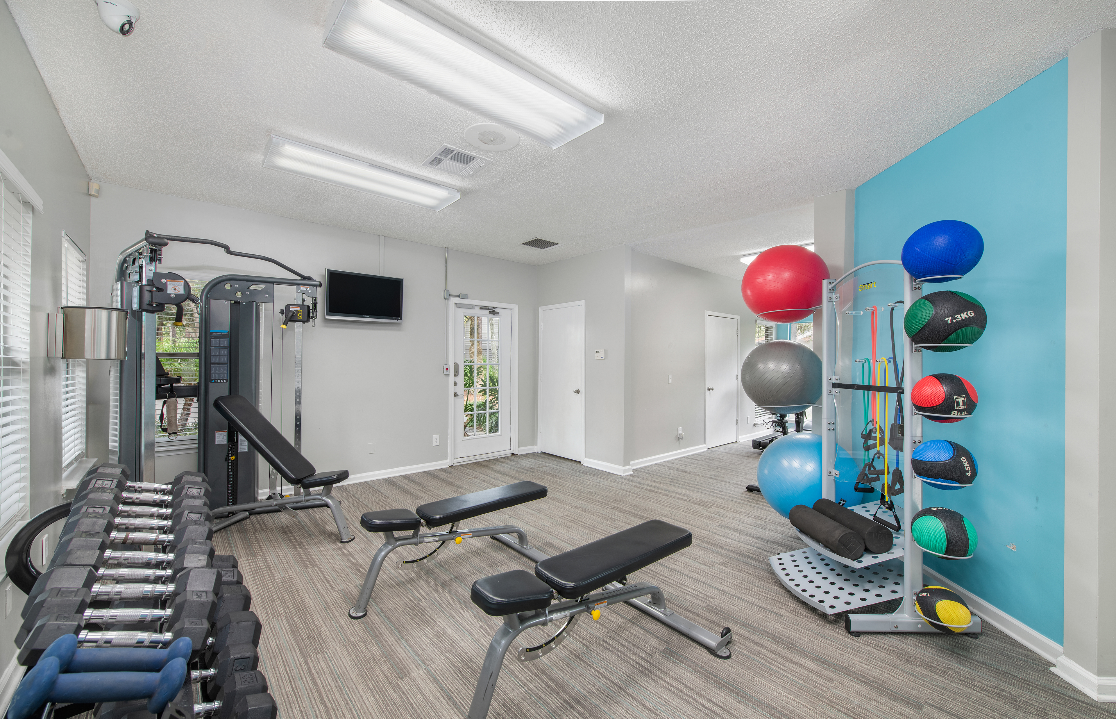 Fitness center at Coopers Hawk luxury apartment homes in Jacksonville, FL