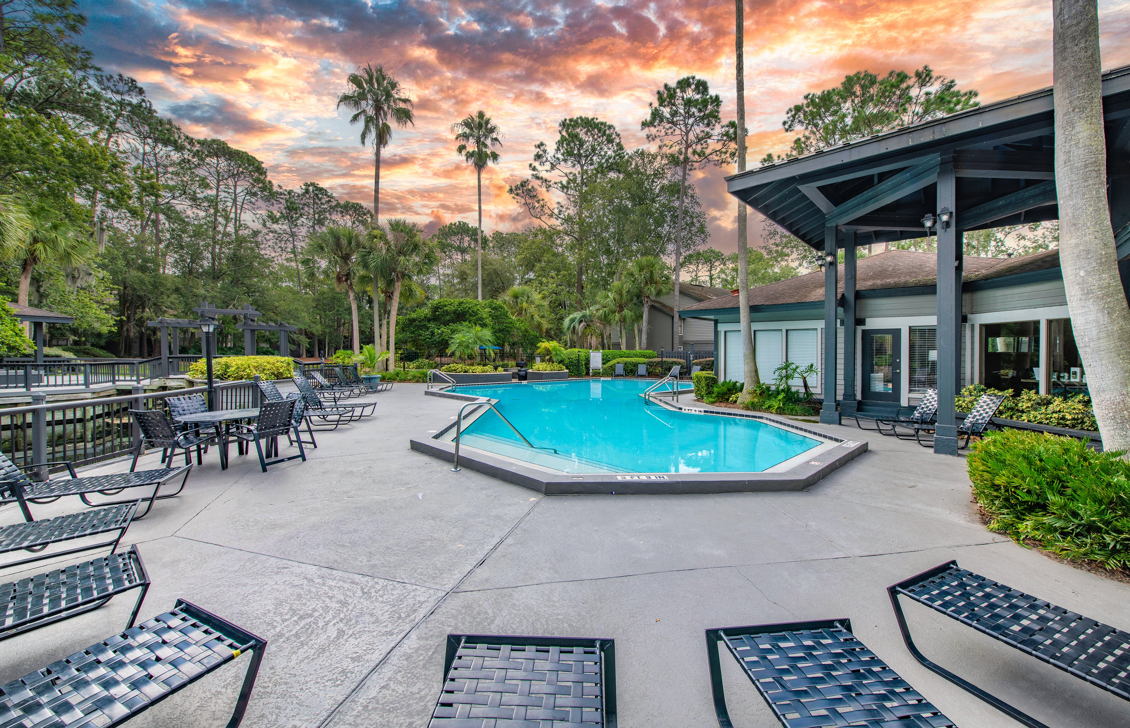 Pool at Coopers Hawk luxury apartment homes in Jacksonville, FL