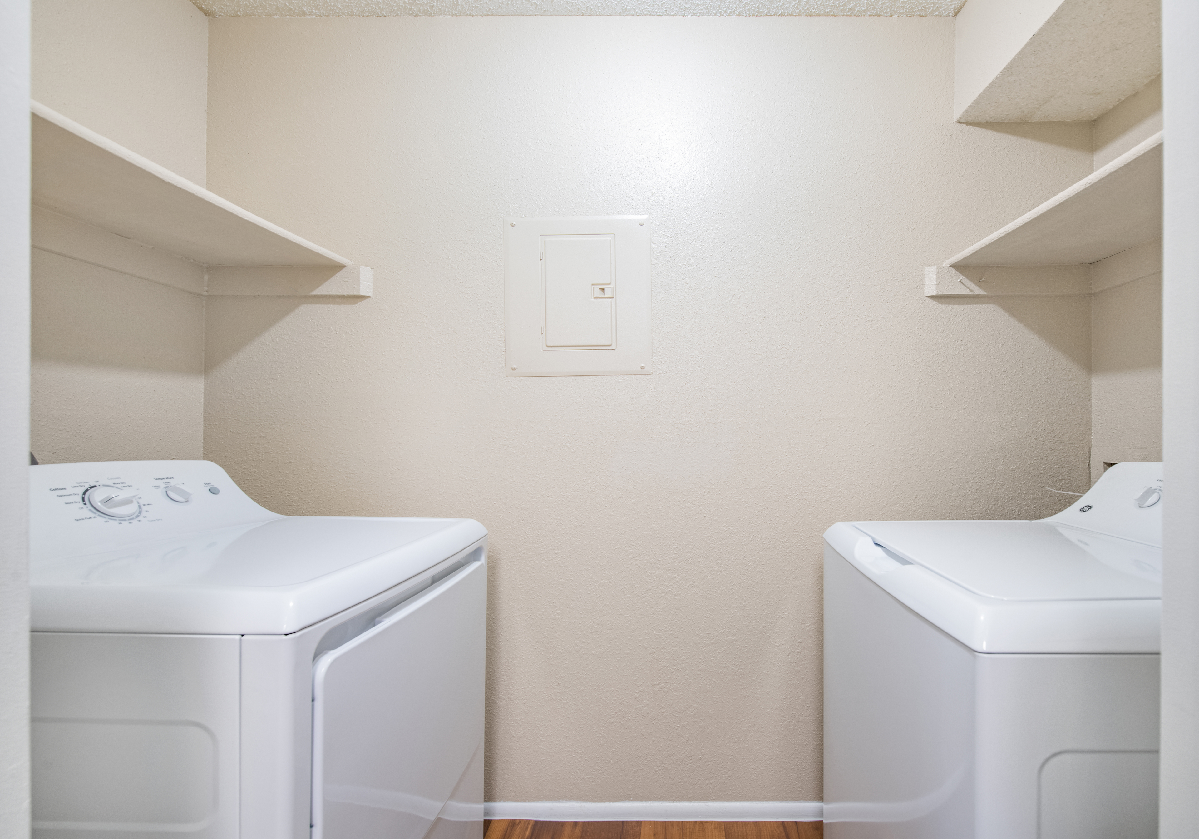 Laundry Units at MAA Southlake in Jacksonville, FL