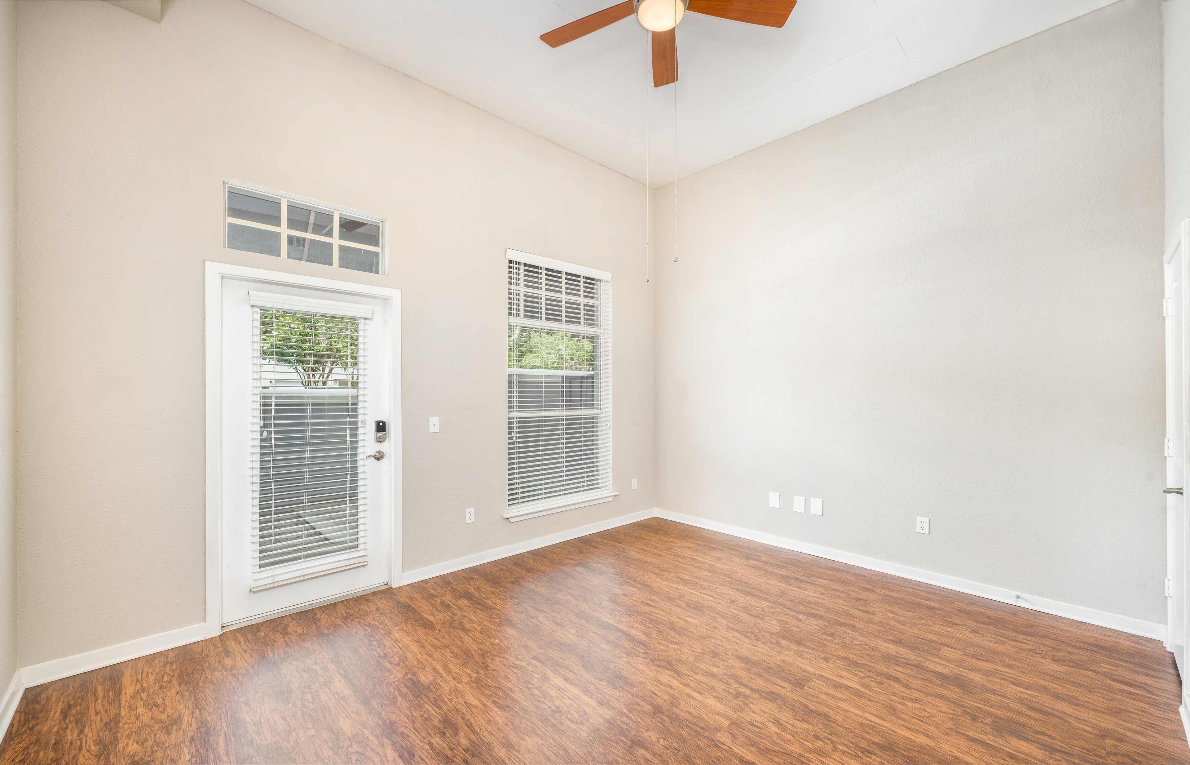 Bedroom at MAA Baldwin Park luxury apartment homes in Orlando, FL