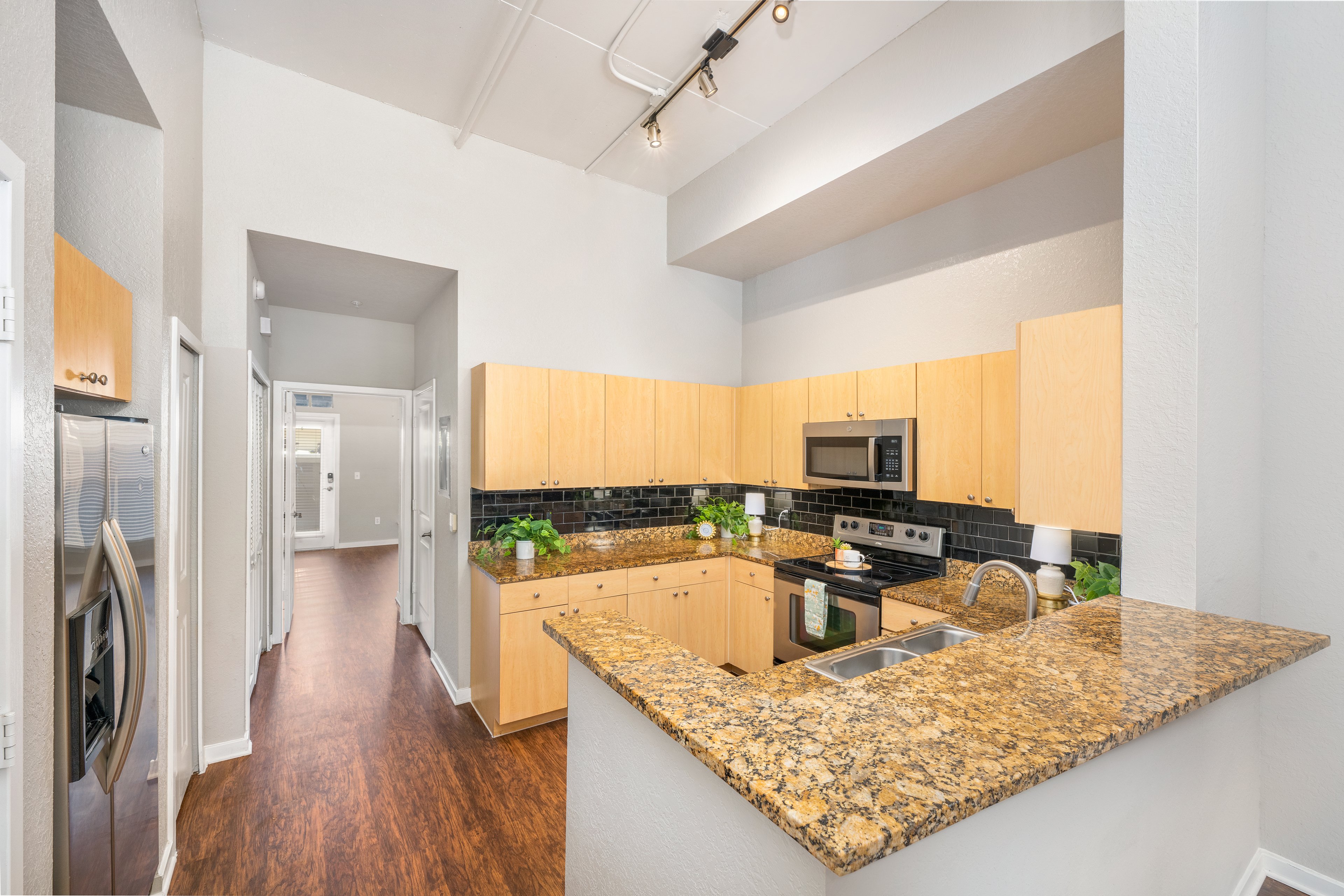 Kitchen at MAA Baldwin Park luxury apartment homes in Orlando, FL