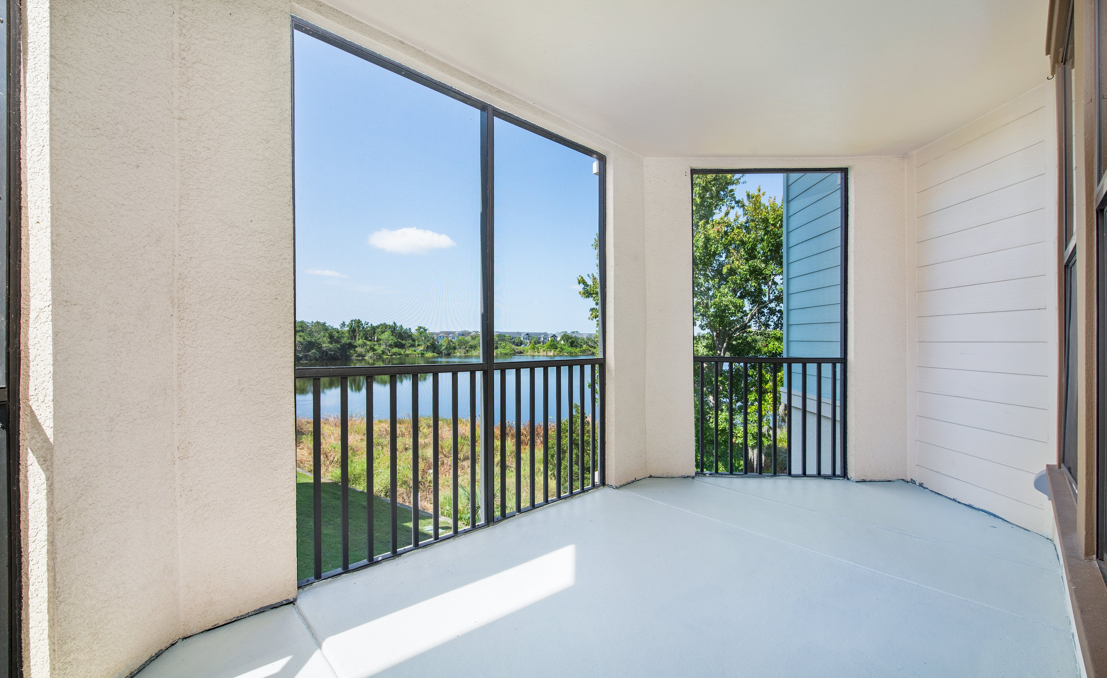 Balcony at MAA Crosswater luxury apartment homes in Windermere, FL